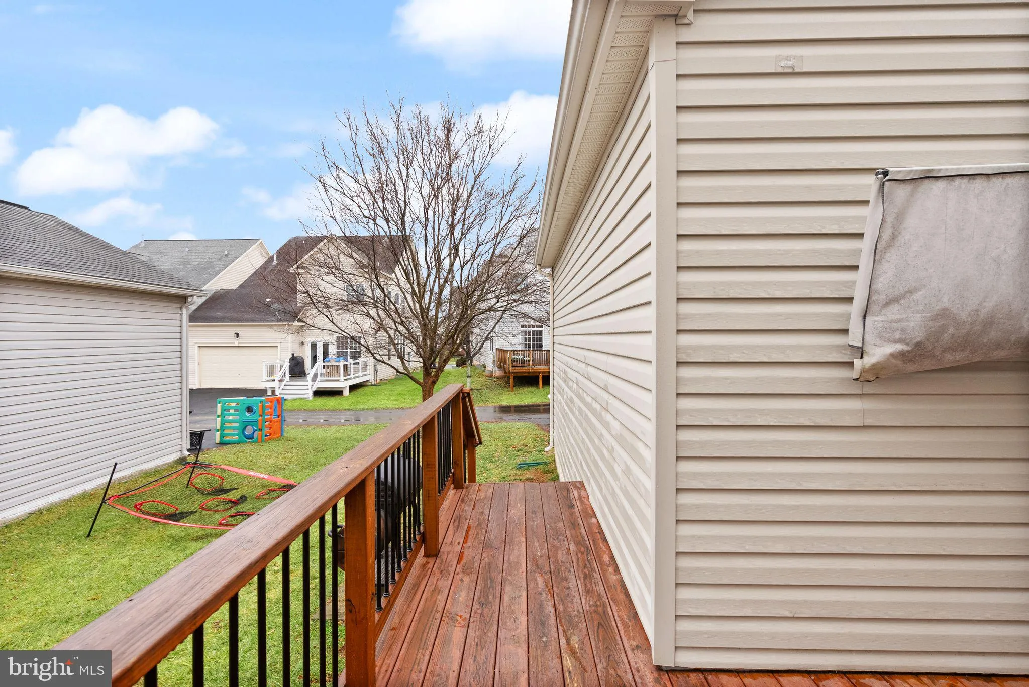 Gainesville, Virginia 20155, United States, 4 Bedrooms Bedrooms, ,4 BathroomsBathrooms,Residential,Contingent,7392