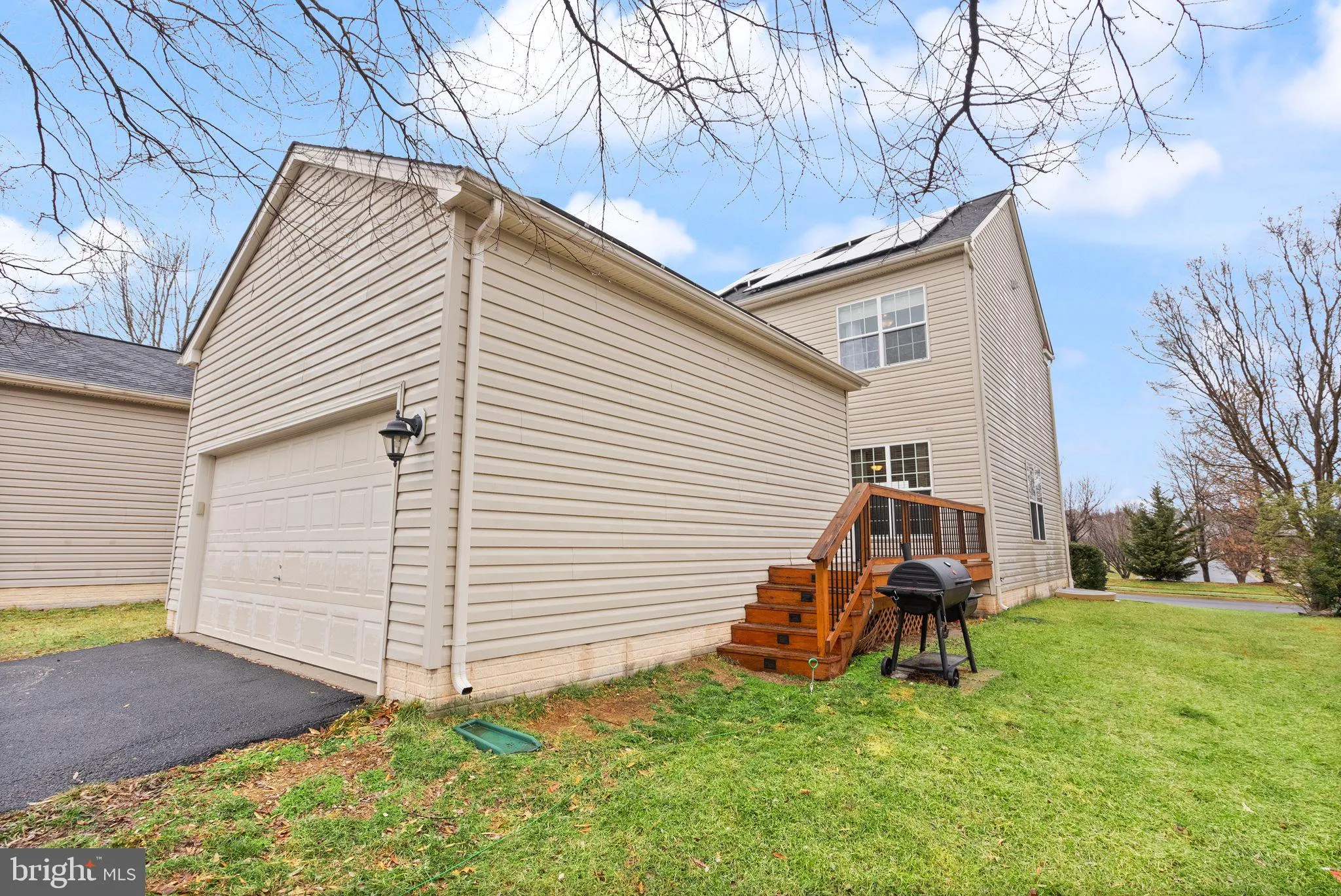 Gainesville, Virginia 20155, United States, 4 Bedrooms Bedrooms, ,4 BathroomsBathrooms,Residential,Contingent,7392