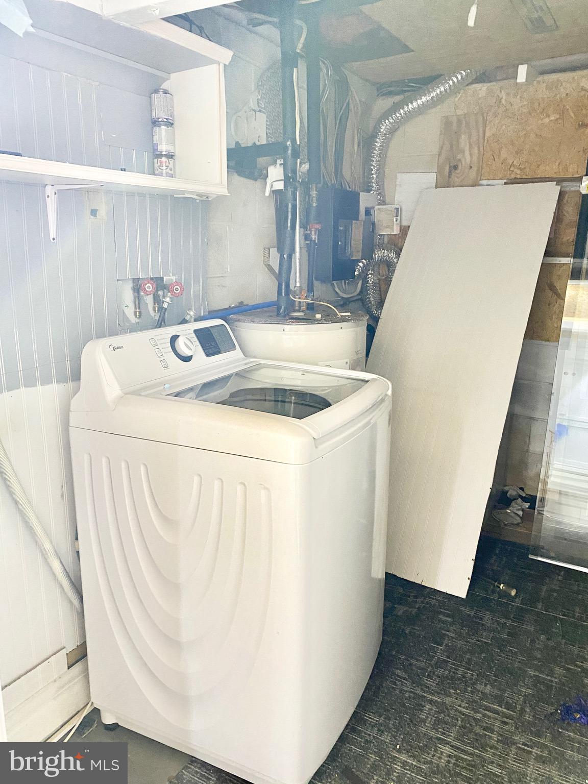 KEYES FERRY ACRES - Residential