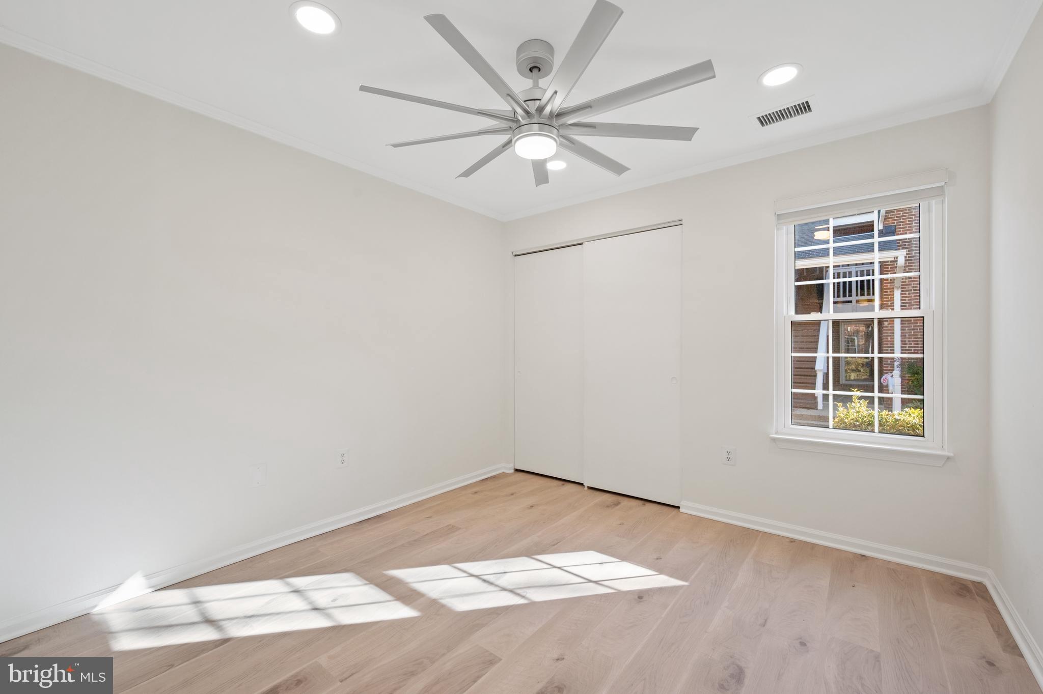 WINDGATE - Residential