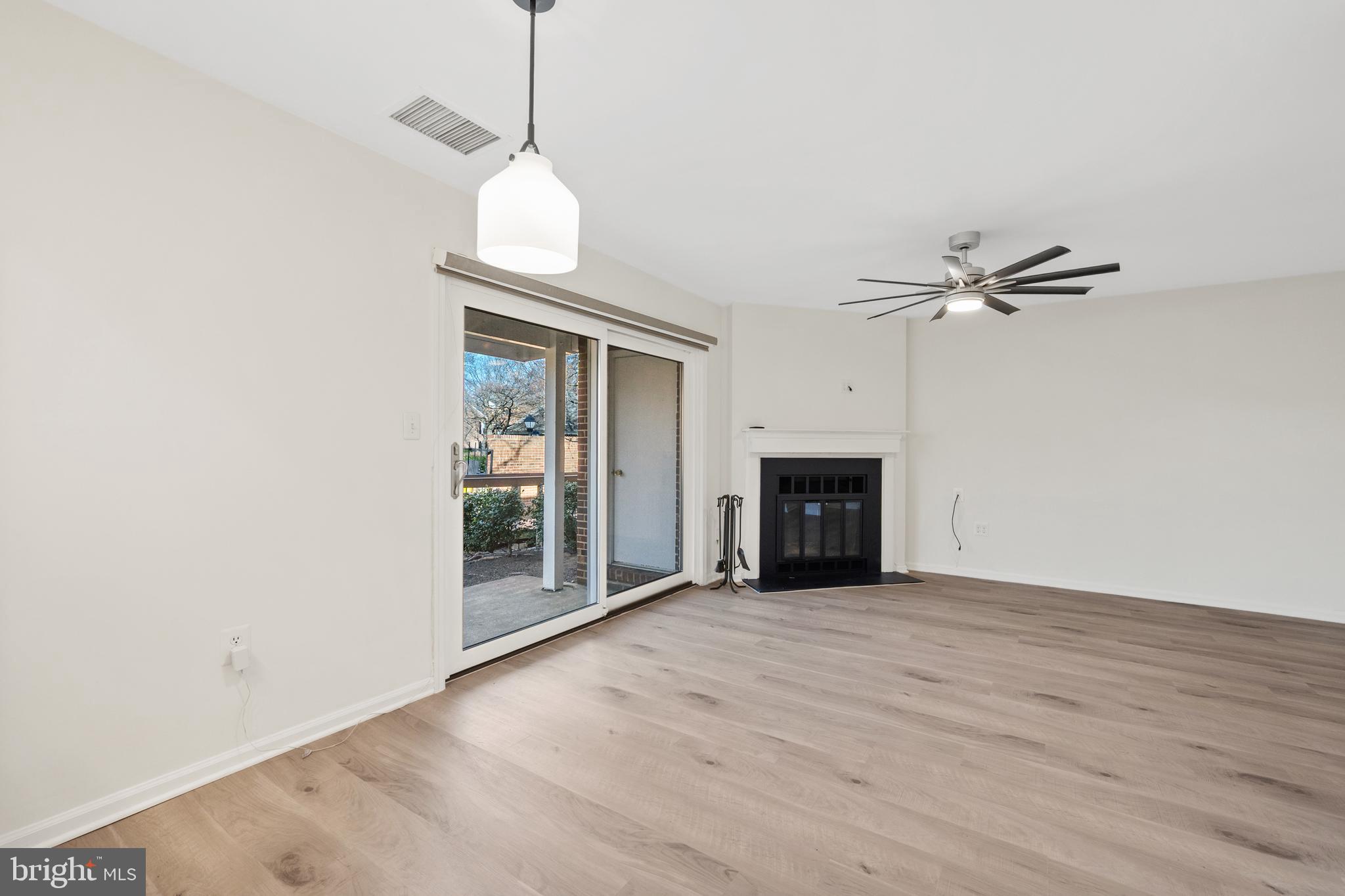 WINDGATE - Residential