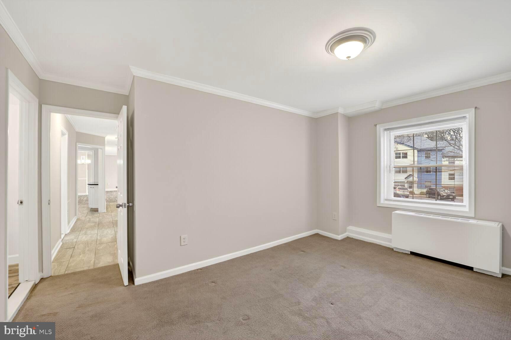 MONTPELIER VILLAGE - Residential