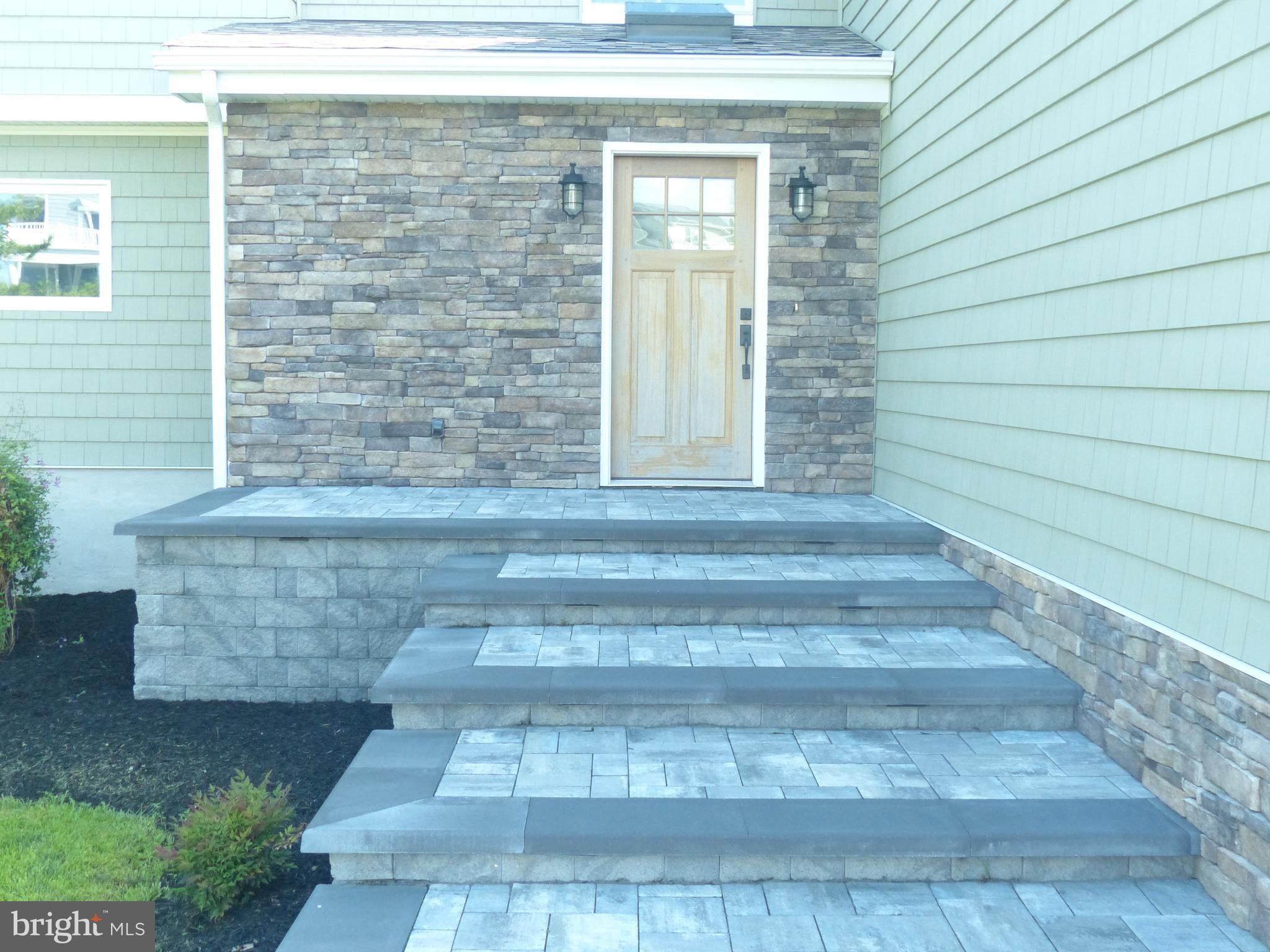 20 E MALLARD DRIVE E