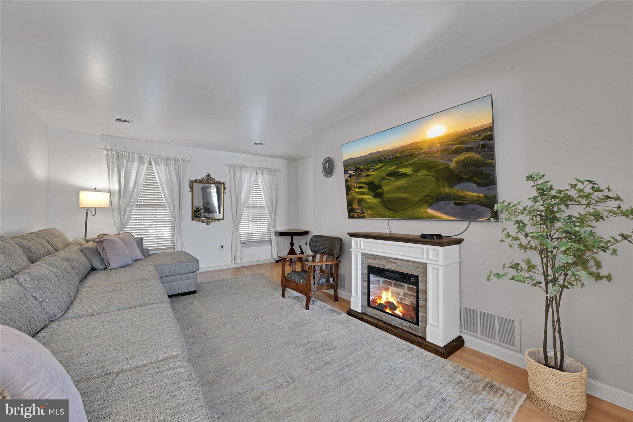 TIMBER CHASE - Residential