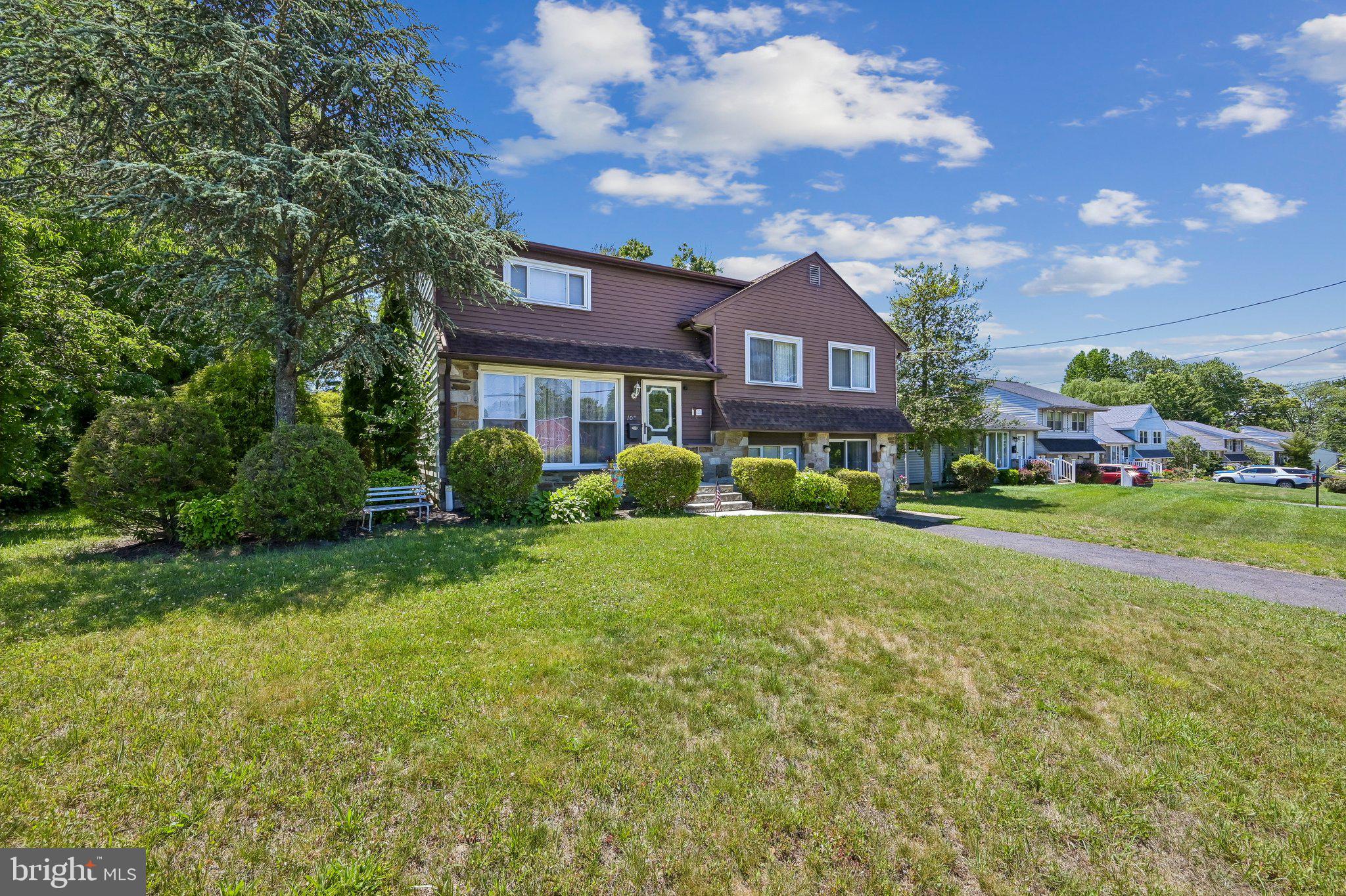 109 LONG LANE