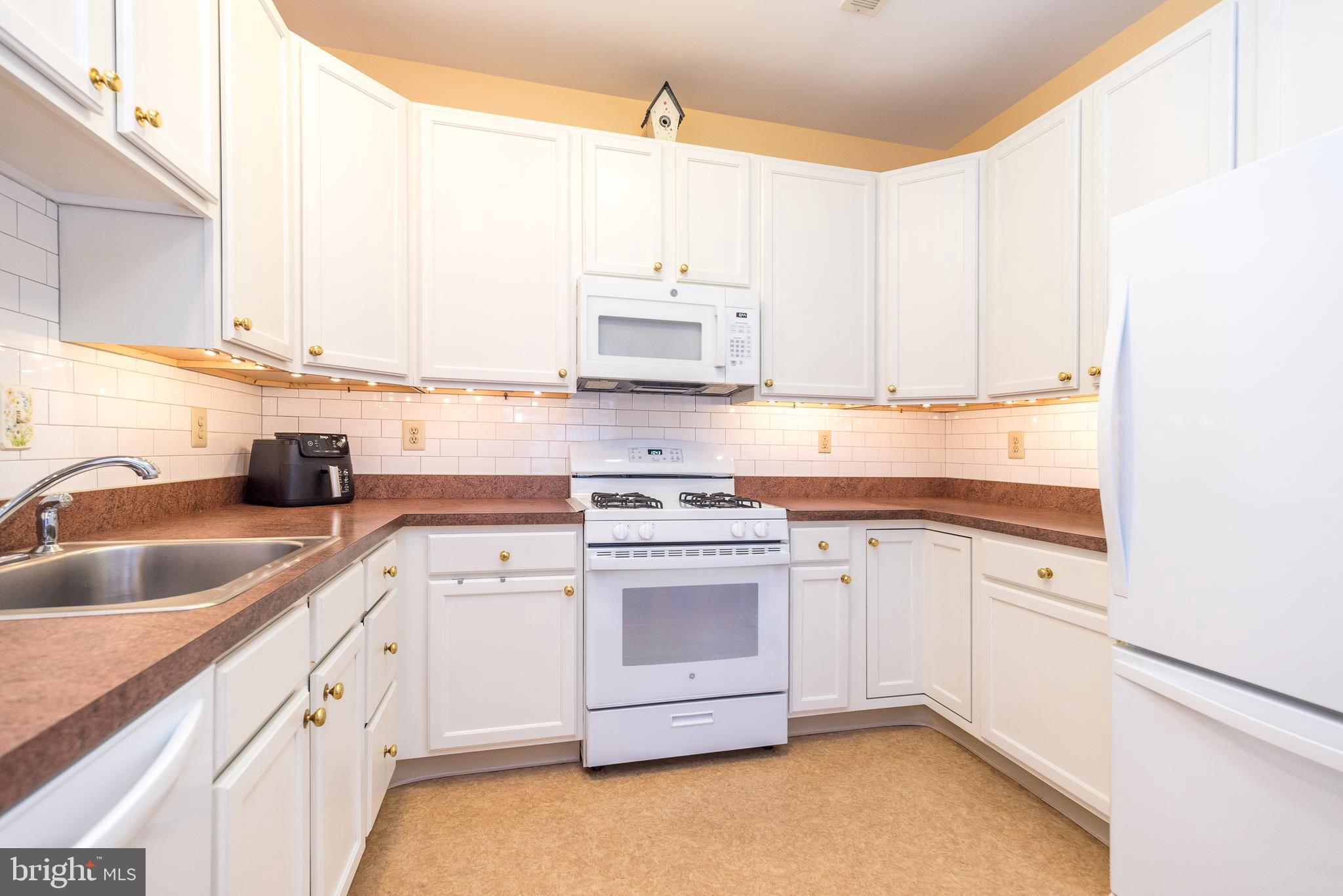 WYNDHAM WOODS - Residential