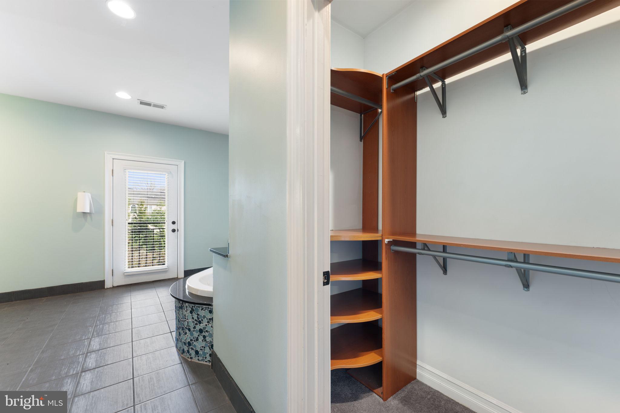 FAIRLAND - Residential