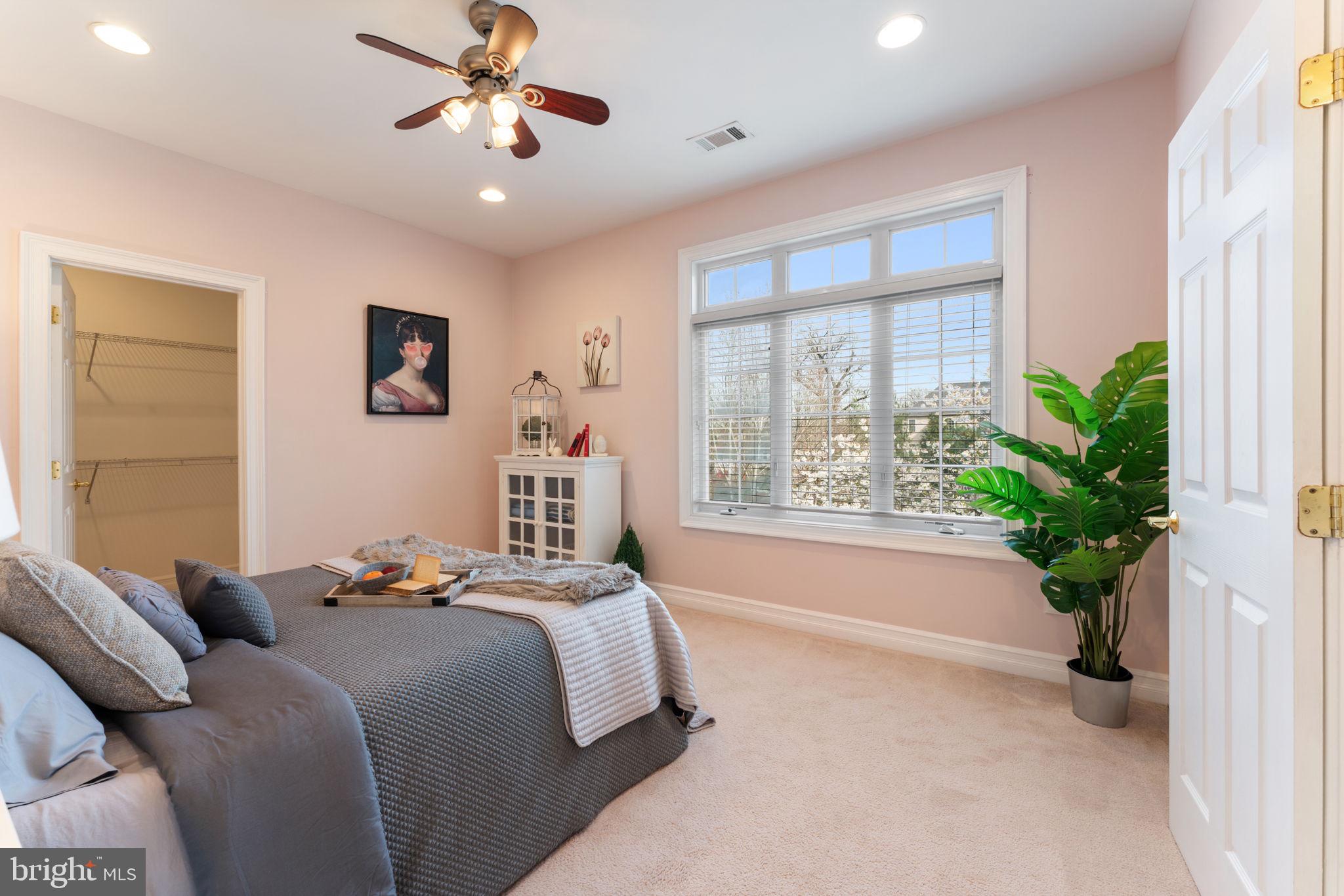 FAIRLAND - Residential