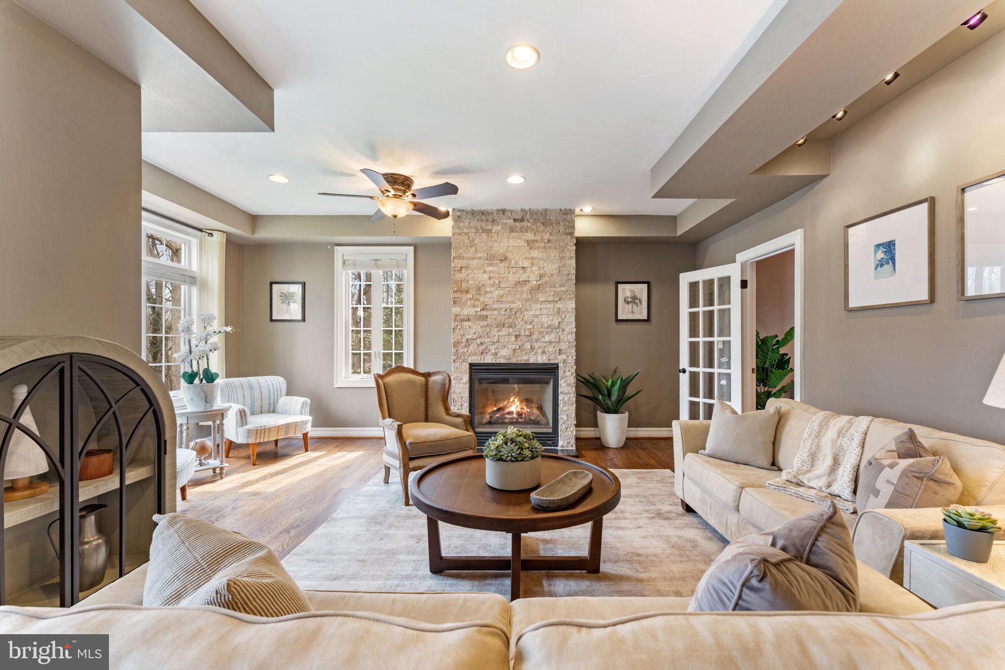 FAIRLAND - Residential