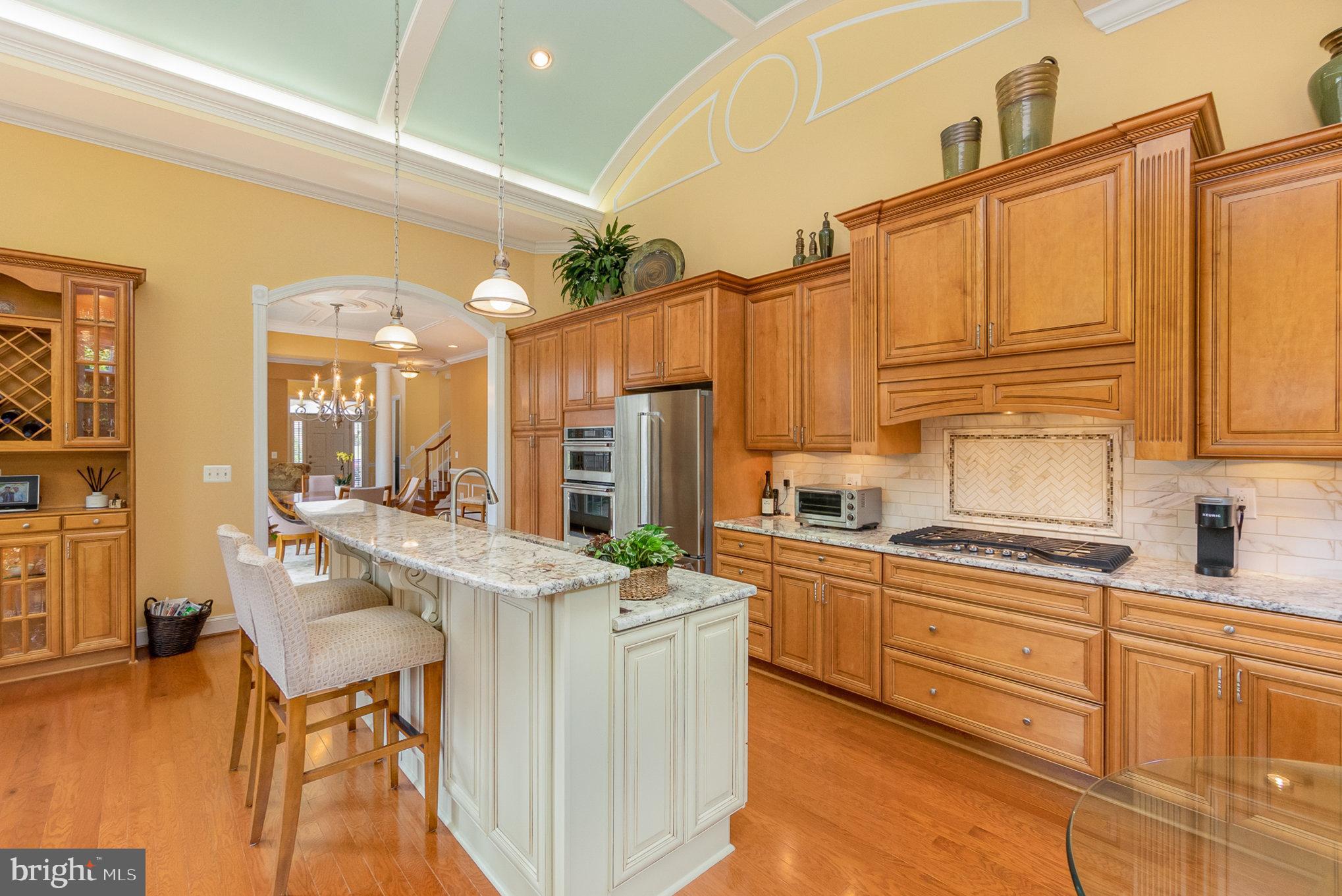 226 WAR ADMIRAL WAY