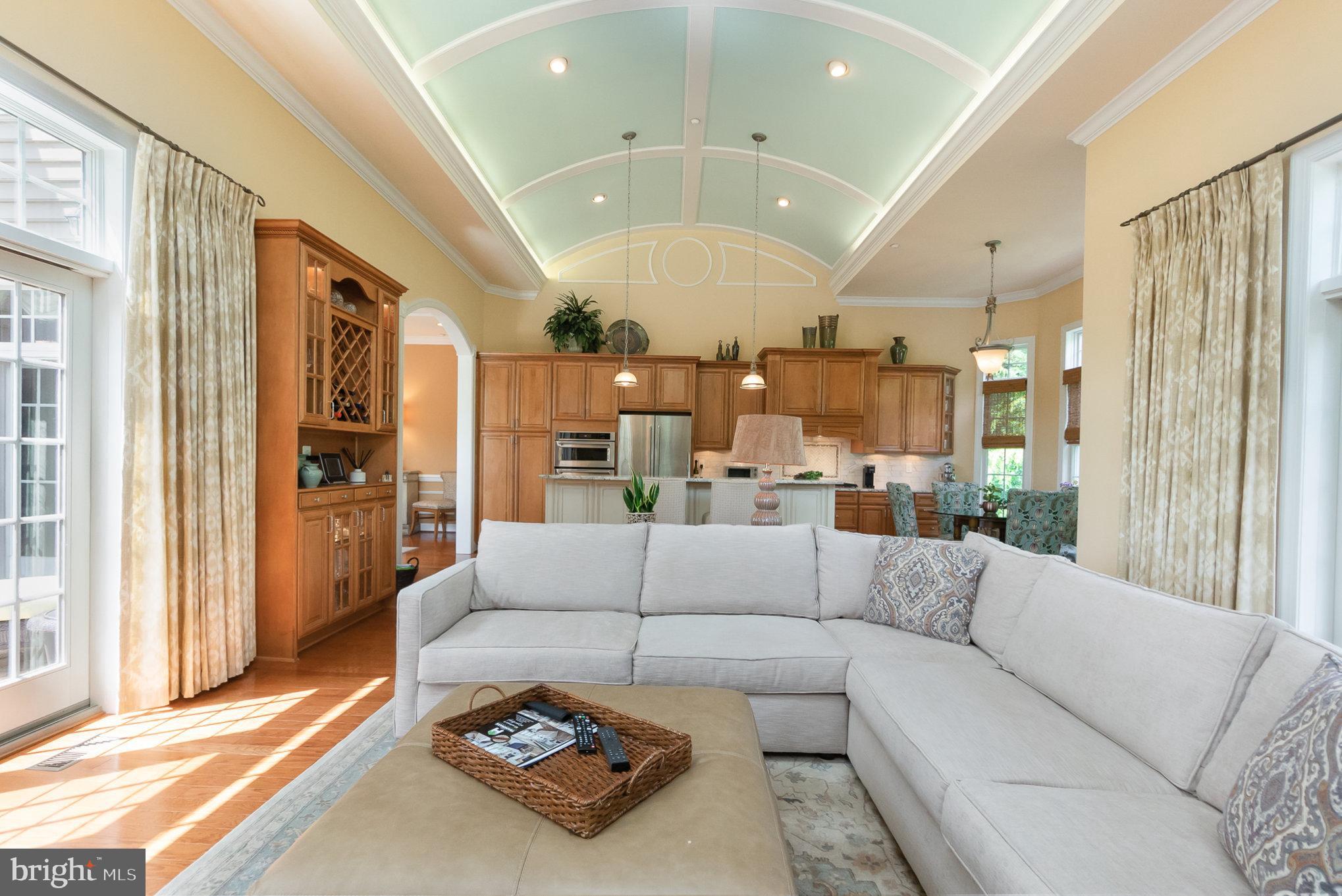 226 WAR ADMIRAL WAY