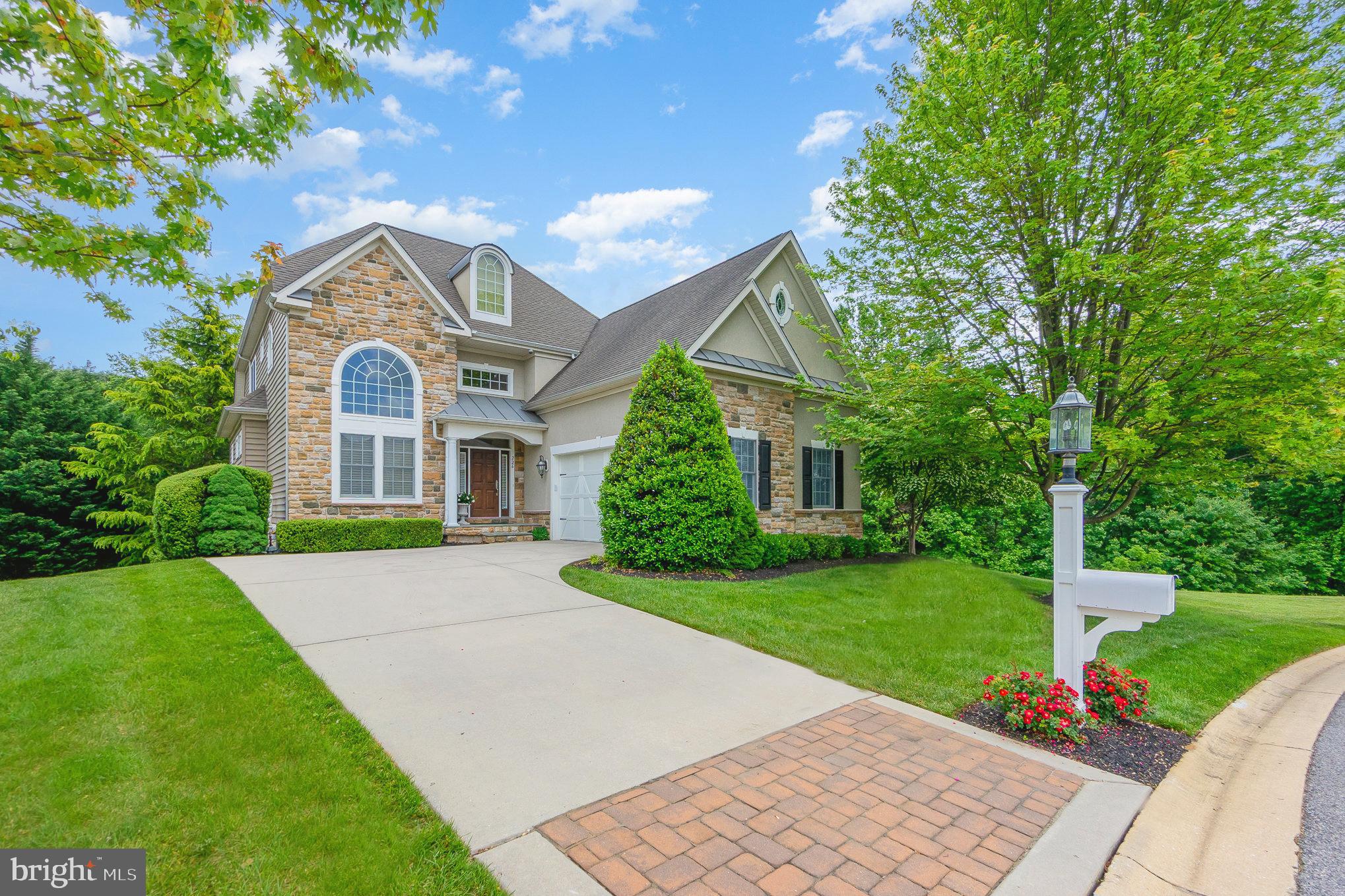 226 WAR ADMIRAL WAY