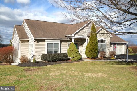 Photo of 3399 Horizon Drive, LANCASTER, PA 17601 (MLS # PALA2062580)