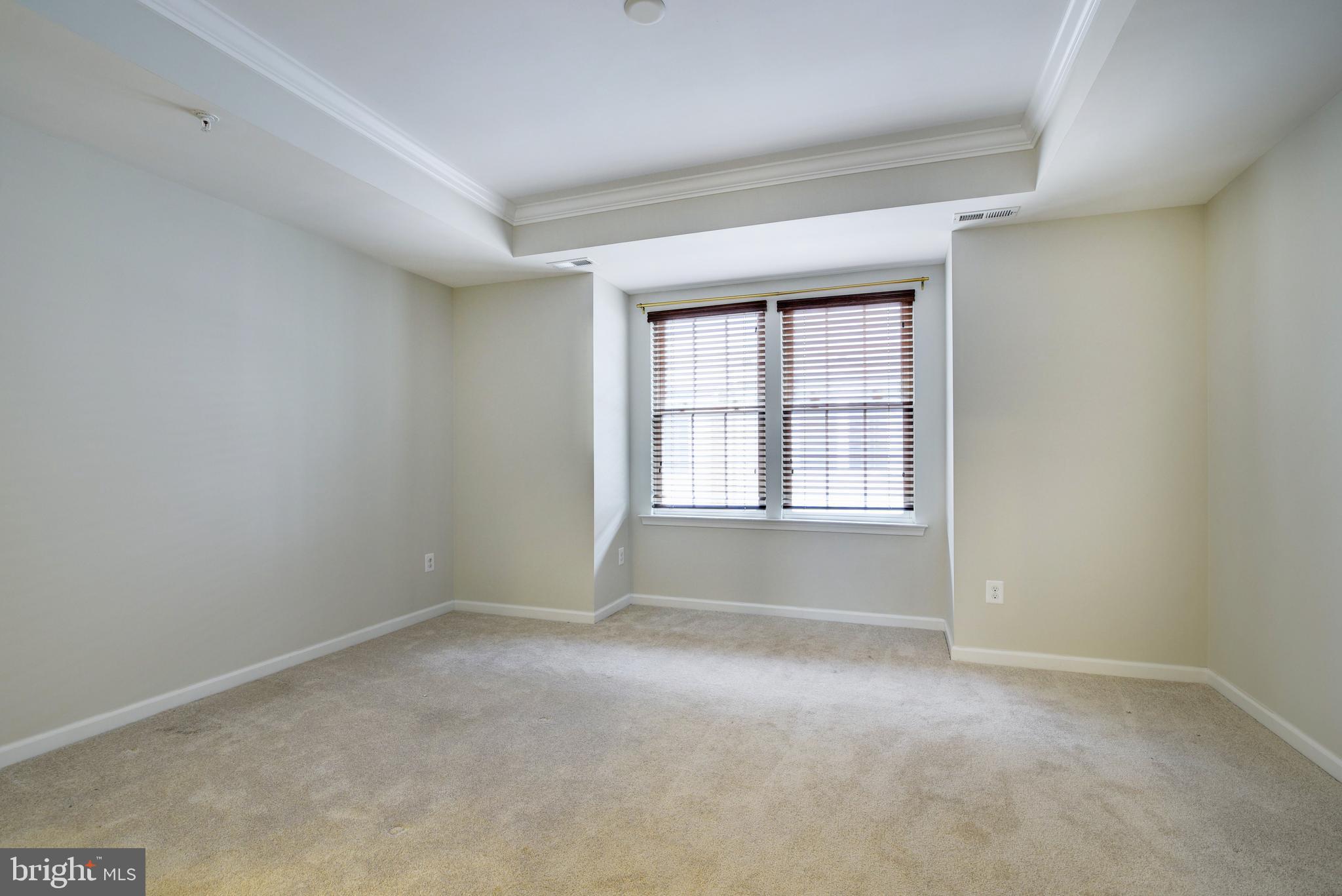 CRESCENT PLACE - Residential Lease