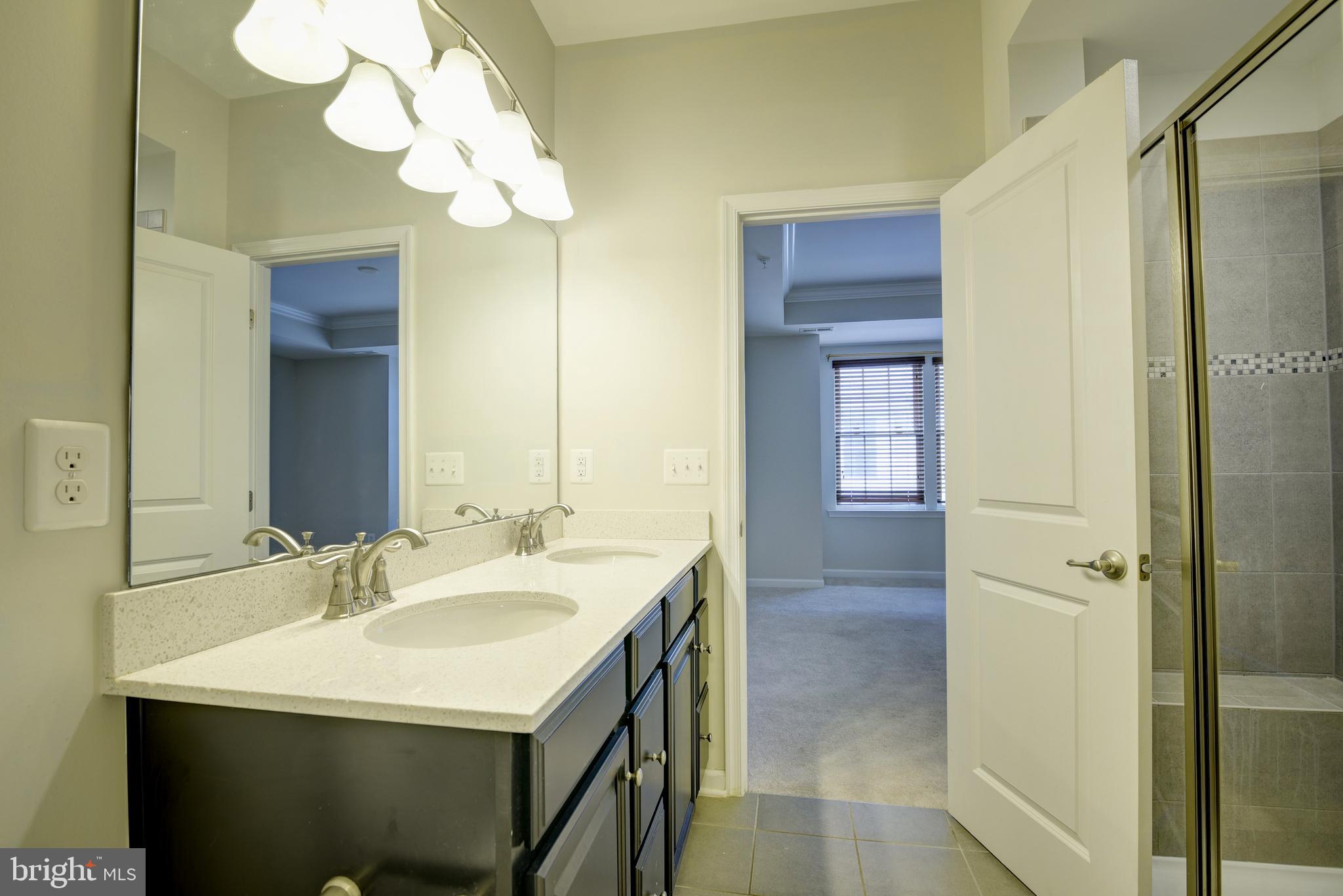 CRESCENT PLACE - Residential Lease