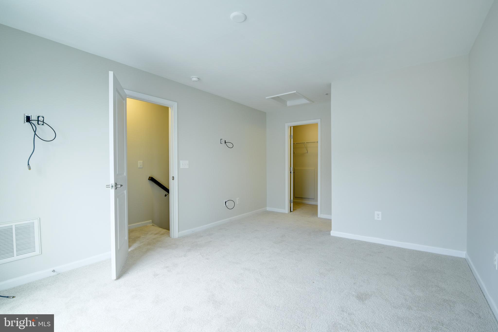 CRESCENT PLACE - Residential Lease