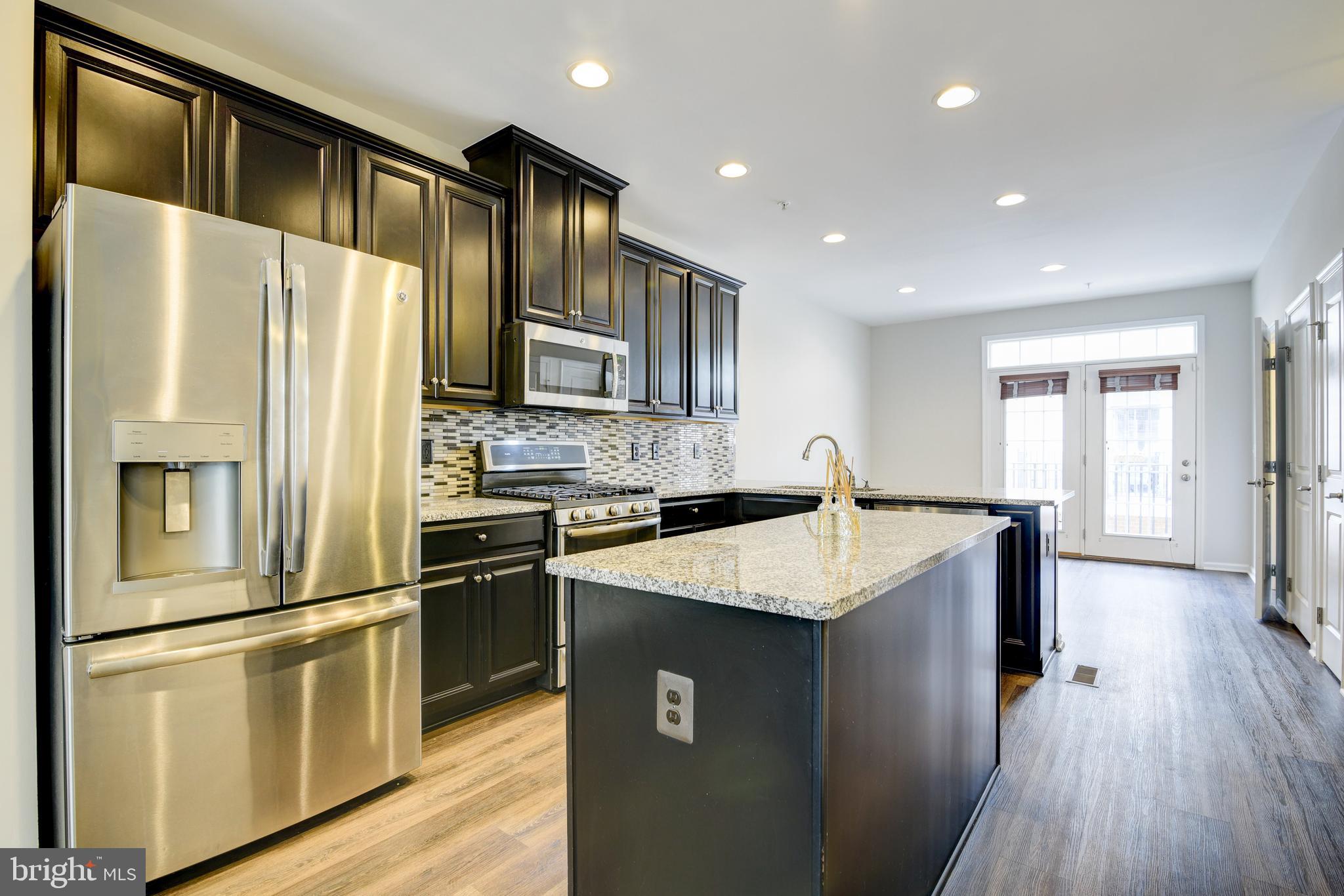 CRESCENT PLACE - Residential Lease