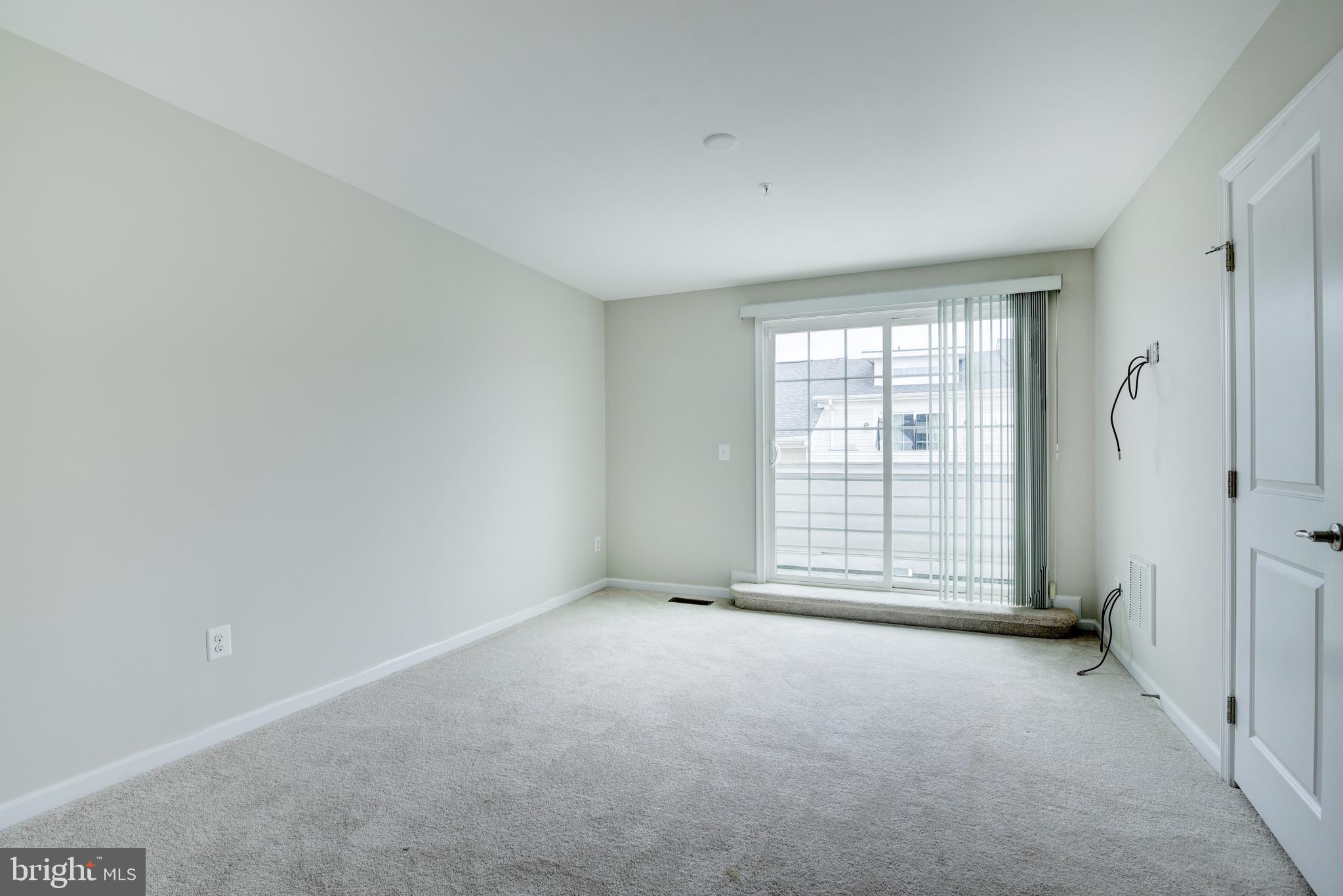 CRESCENT PLACE - Residential Lease