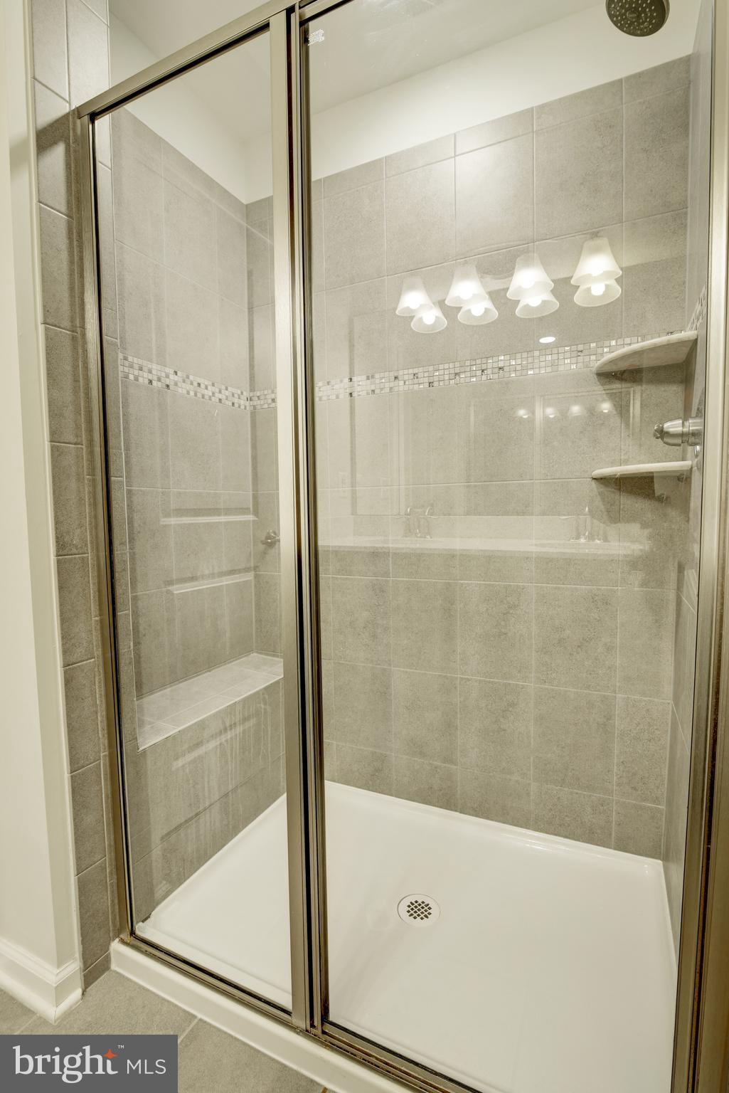 CRESCENT PLACE - Residential Lease