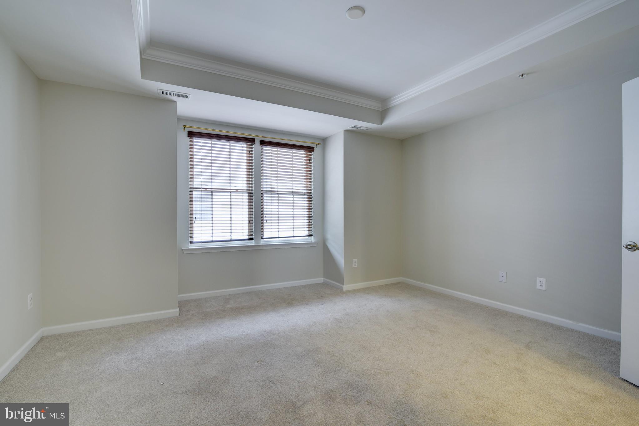 CRESCENT PLACE - Residential Lease