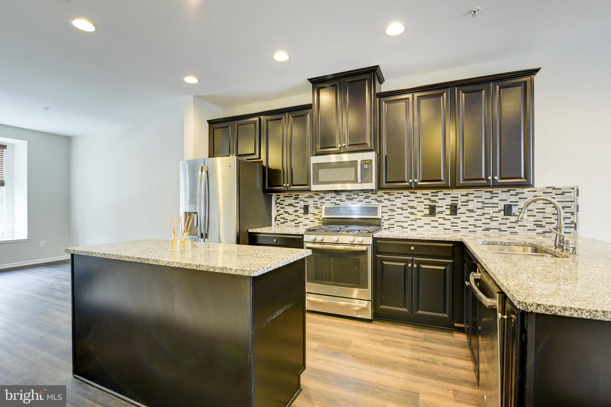 CRESCENT PLACE - Residential Lease