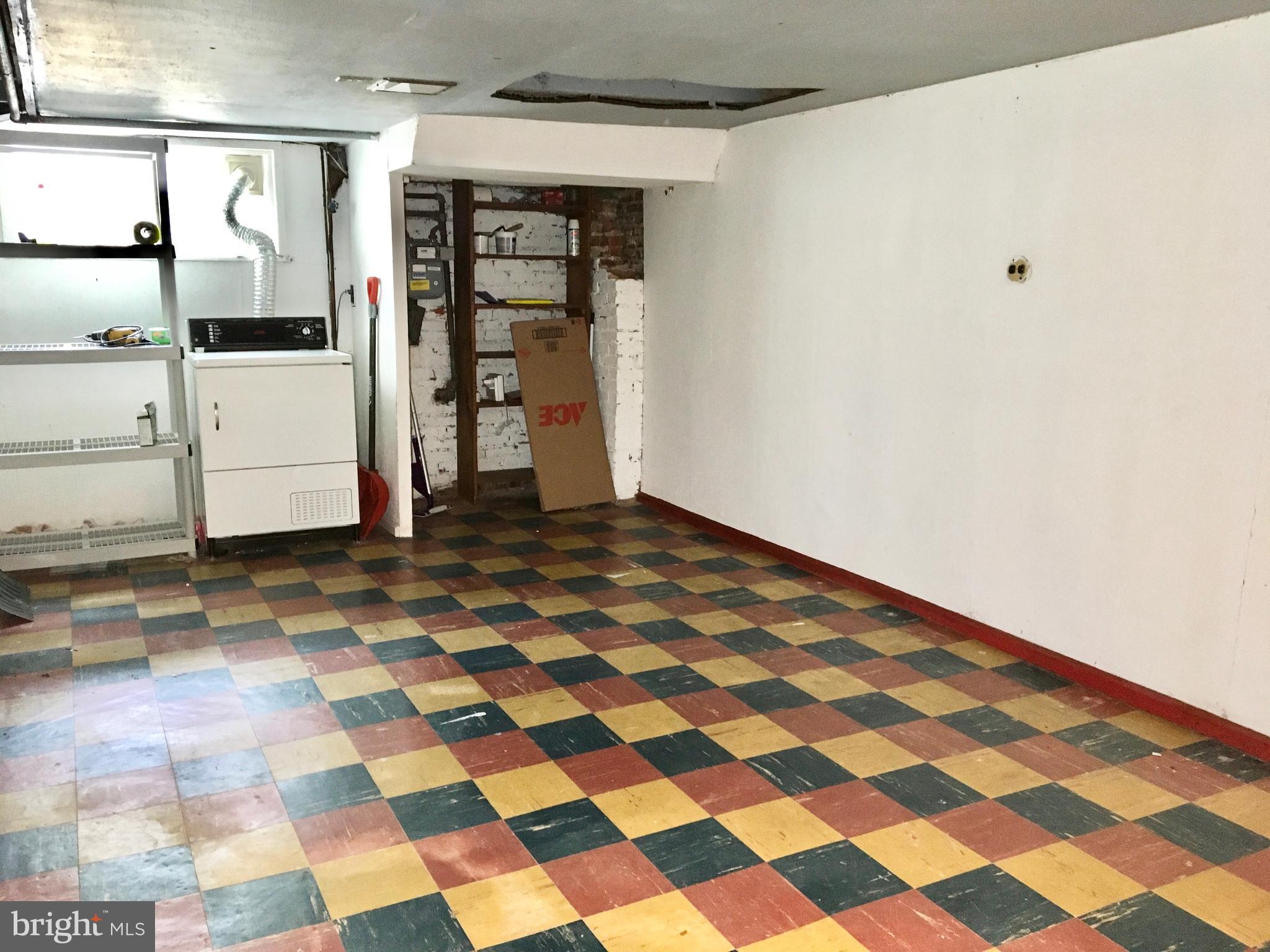 CANTON - Residential Lease