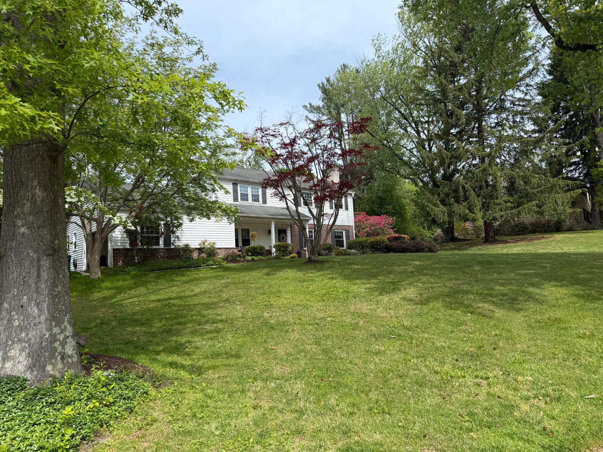 420 WILLOWGATE LANE