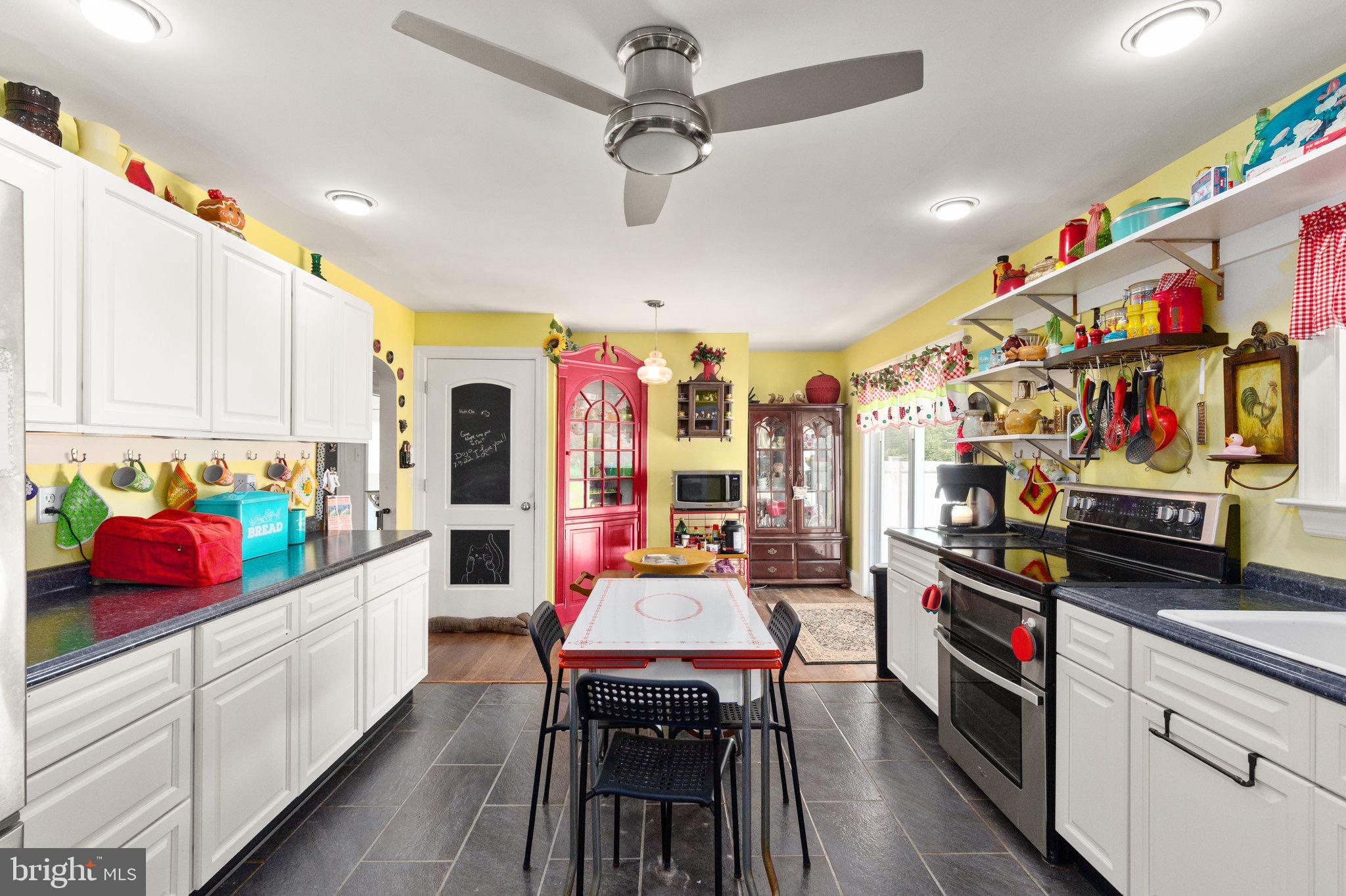 NORMIRA HEIGHTS - Residential