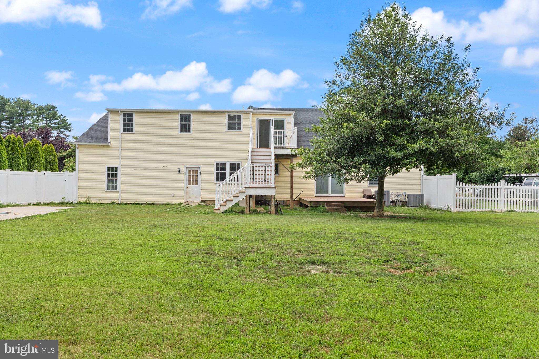 NORMIRA HEIGHTS - Residential