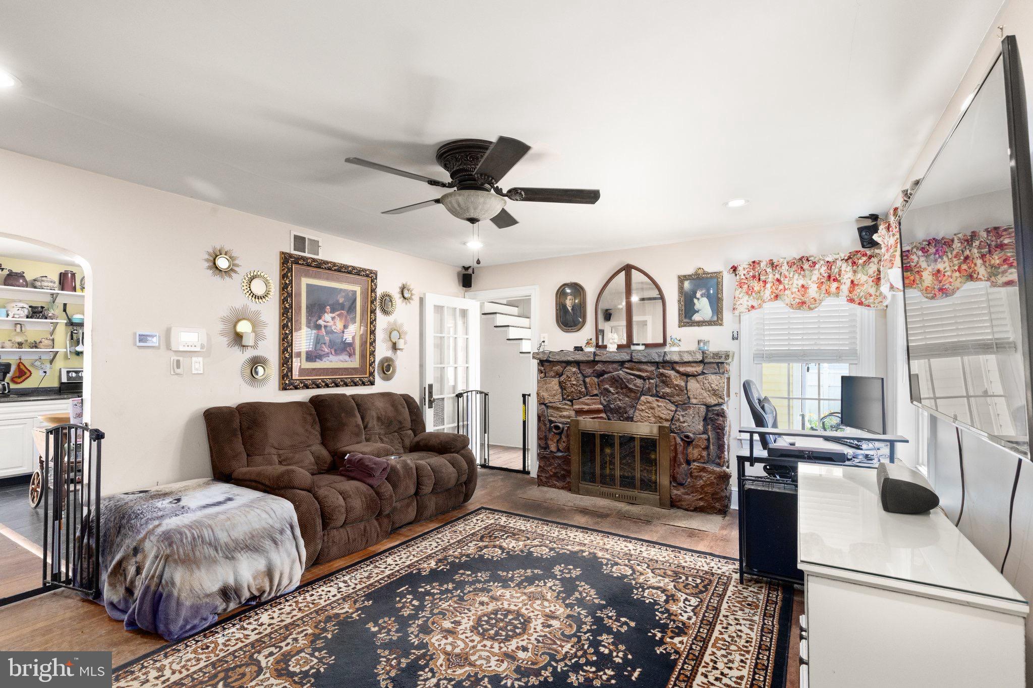 NORMIRA HEIGHTS - Residential