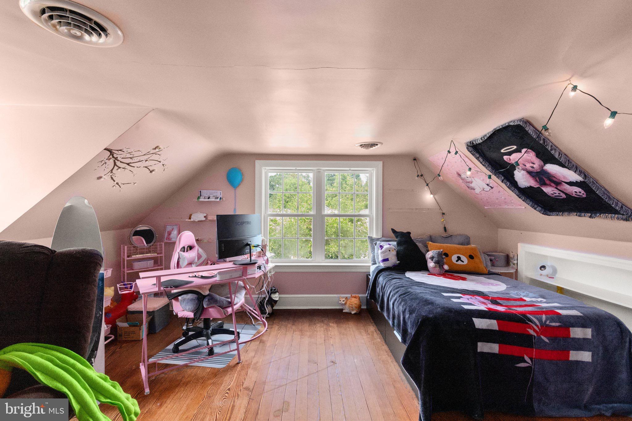 NORMIRA HEIGHTS - Residential