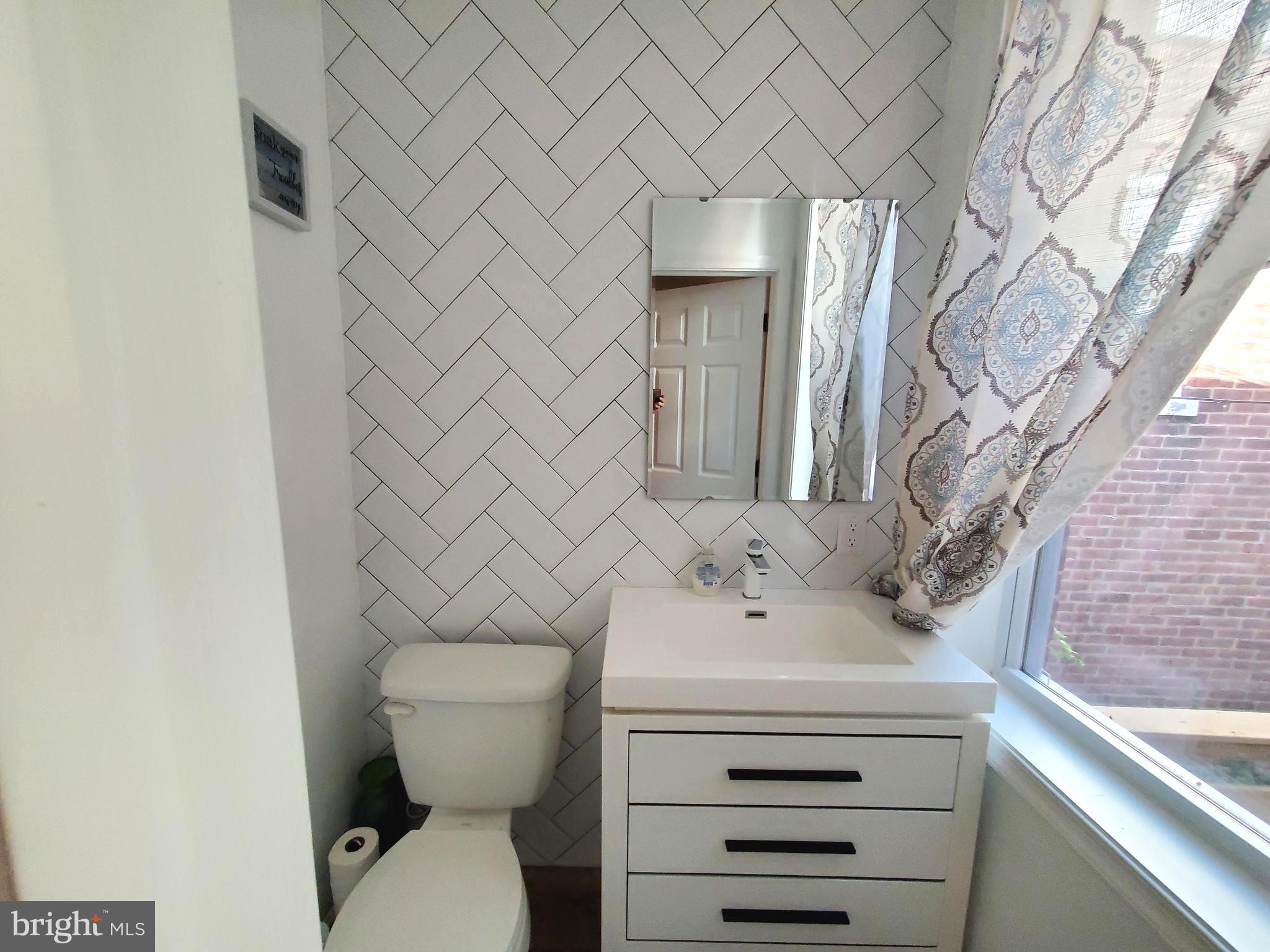 TACONY - Residential