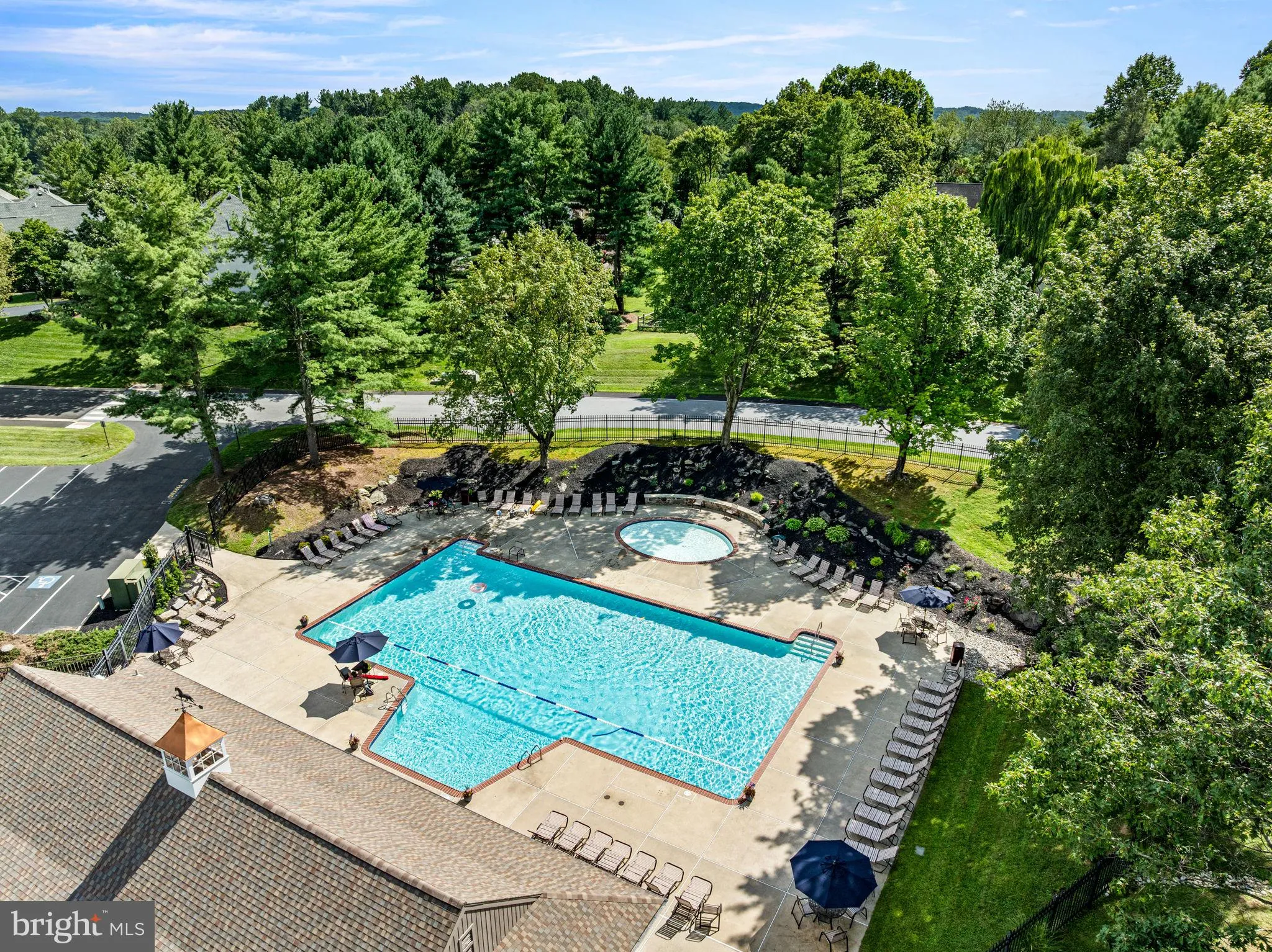 Newtown Square, Pennsylvania 19073, United States, 4 Bedrooms Bedrooms, ,4 BathroomsBathrooms,Residential,Contingent,189693