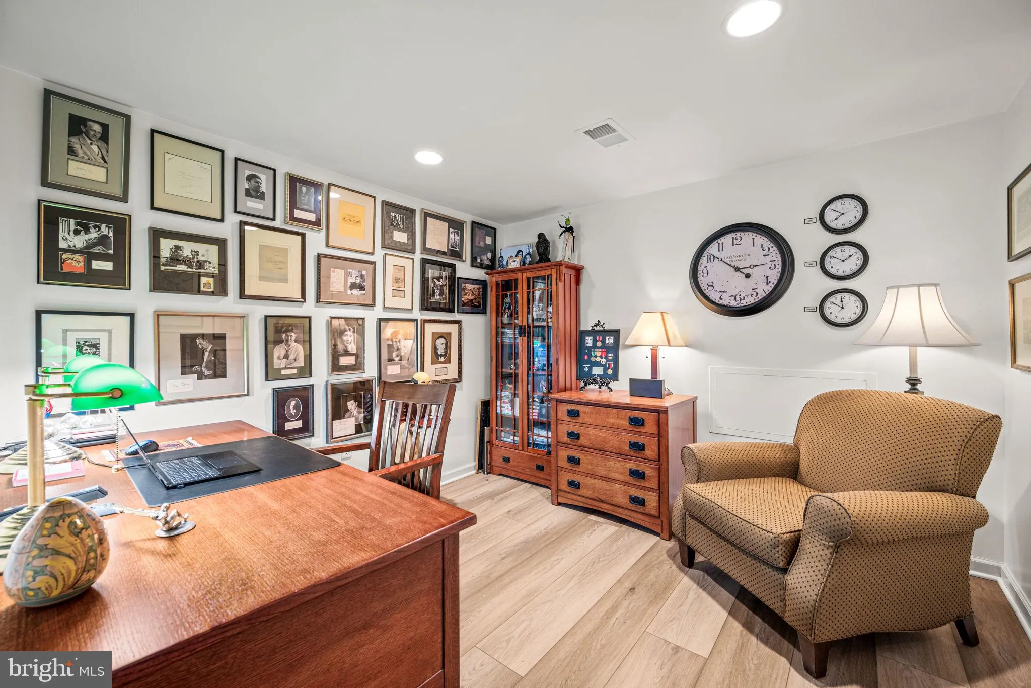 Newtown Square, Pennsylvania 19073, United States, 4 Bedrooms Bedrooms, ,4 BathroomsBathrooms,Residential,Contingent,189693