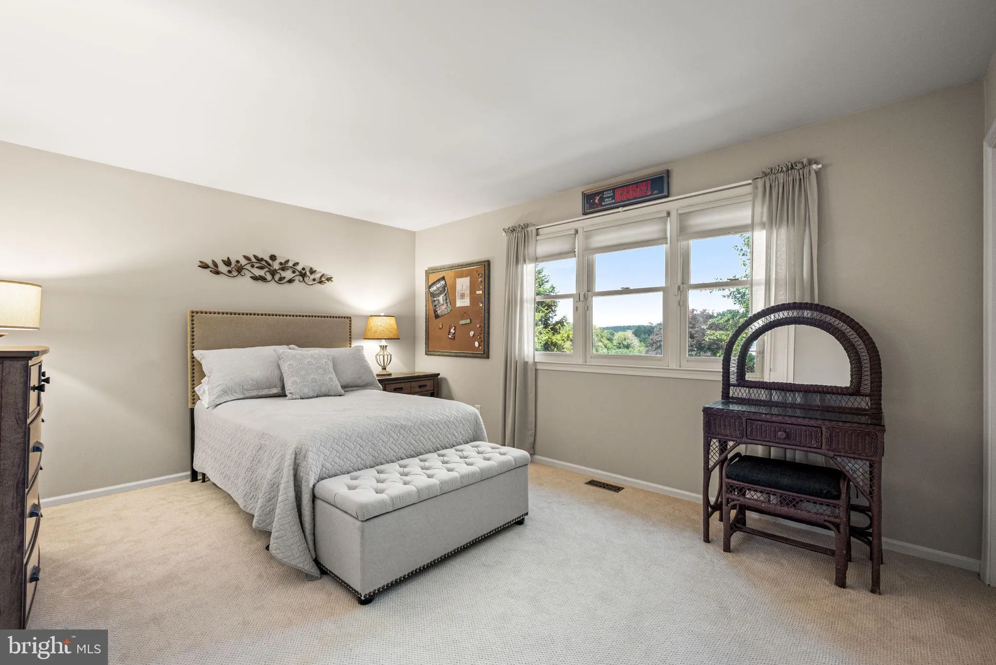 Newtown Square, Pennsylvania 19073, United States, 4 Bedrooms Bedrooms, ,4 BathroomsBathrooms,Residential,Contingent,189693