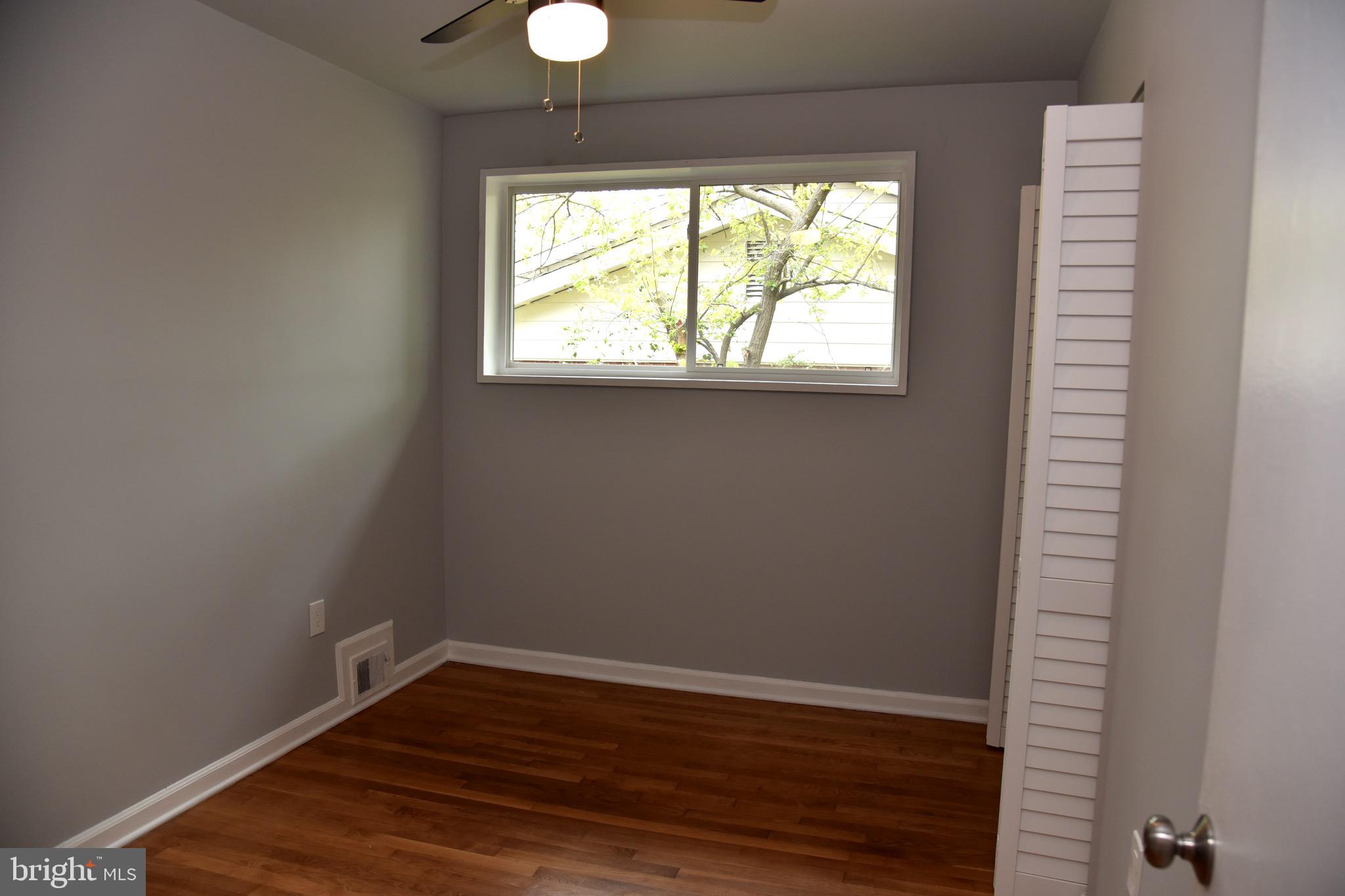 COLLEGE PARK ESTATES - Residential Lease