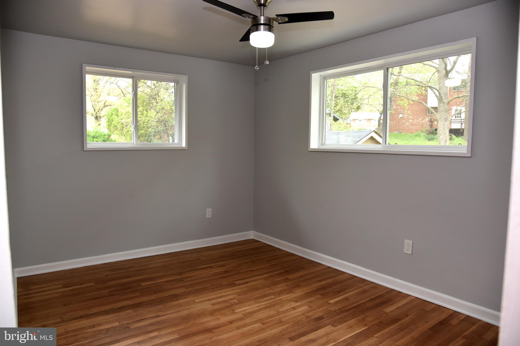 COLLEGE PARK ESTATES - Residential Lease