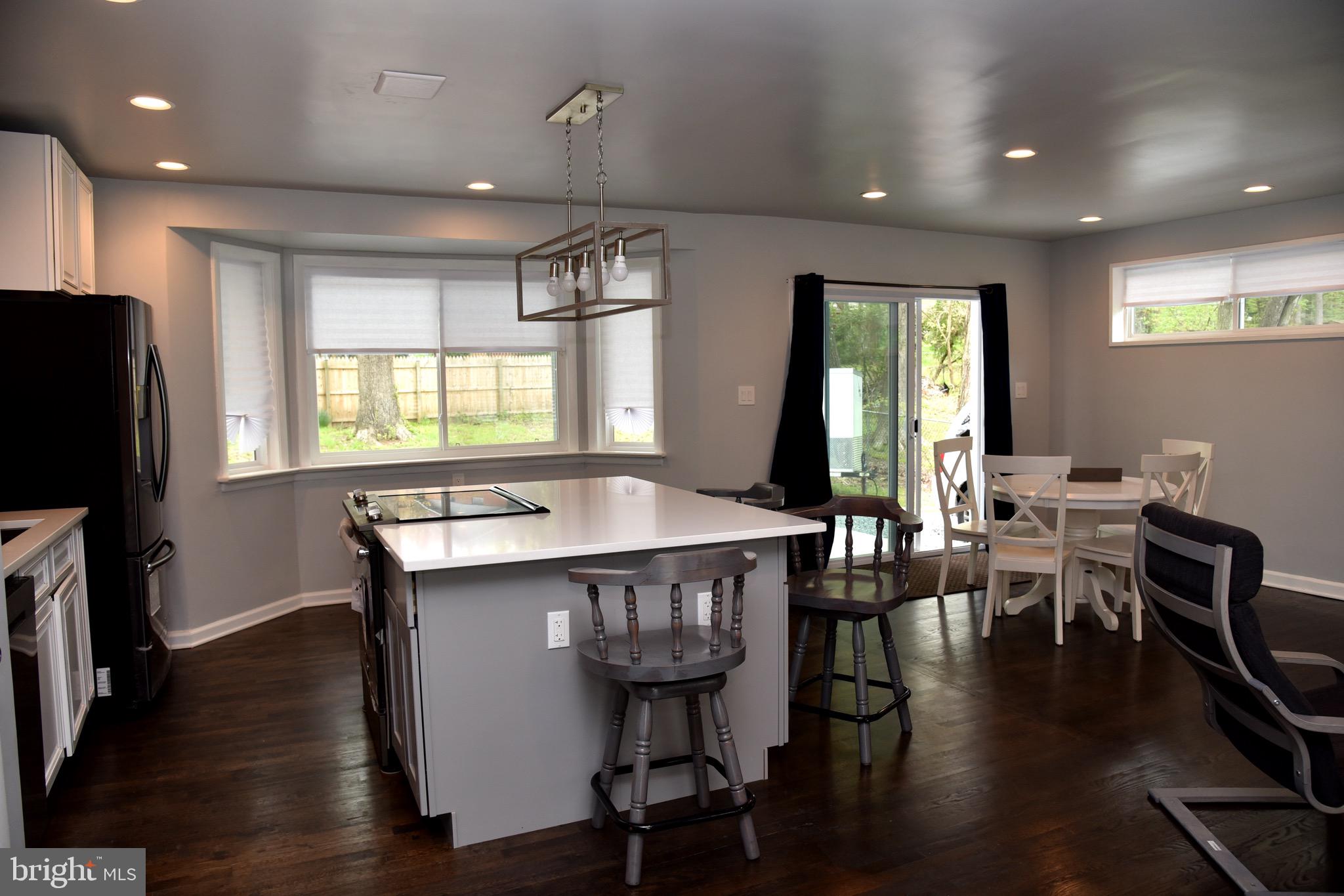 COLLEGE PARK ESTATES - Residential Lease