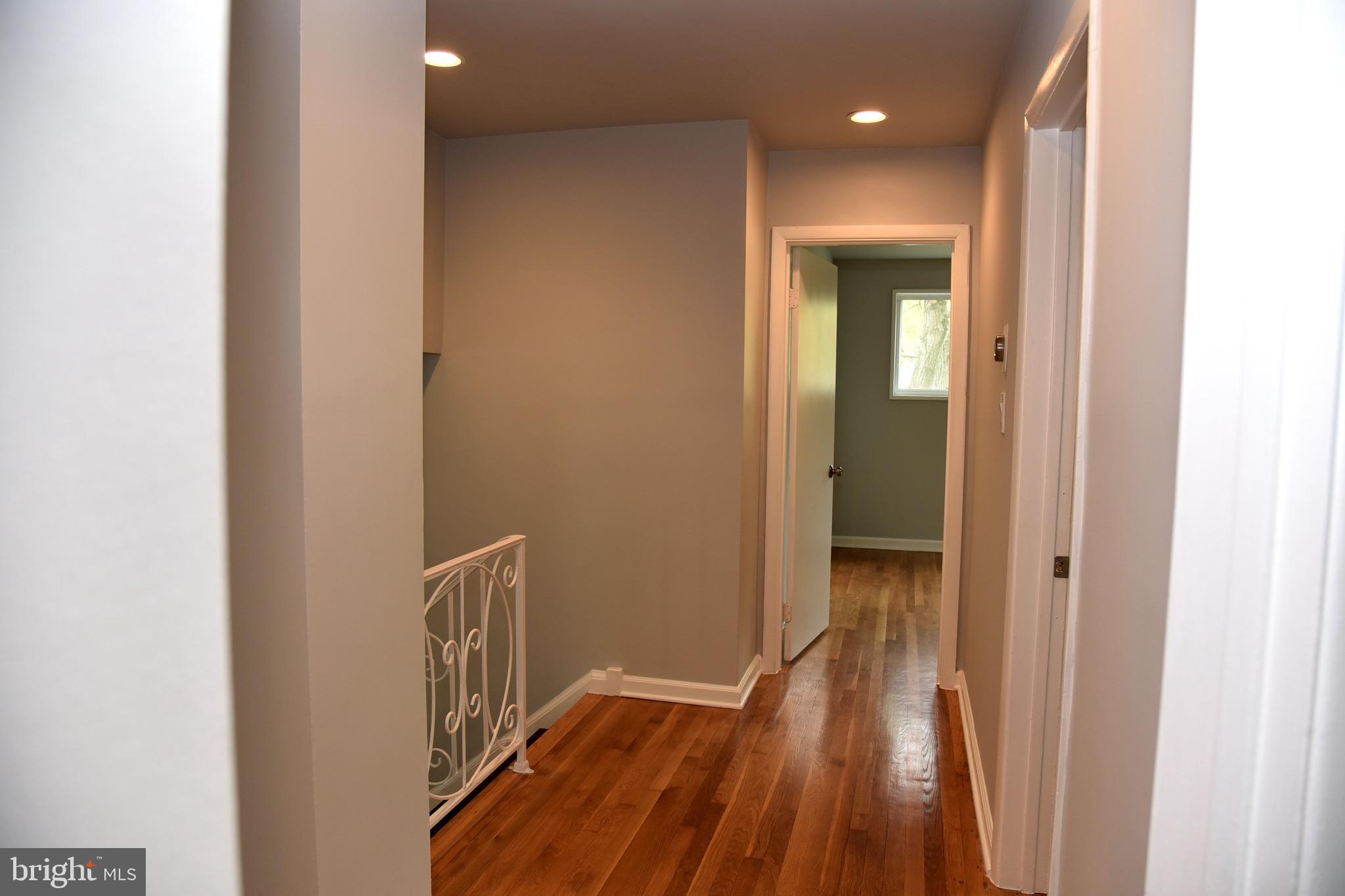 COLLEGE PARK ESTATES - Residential Lease