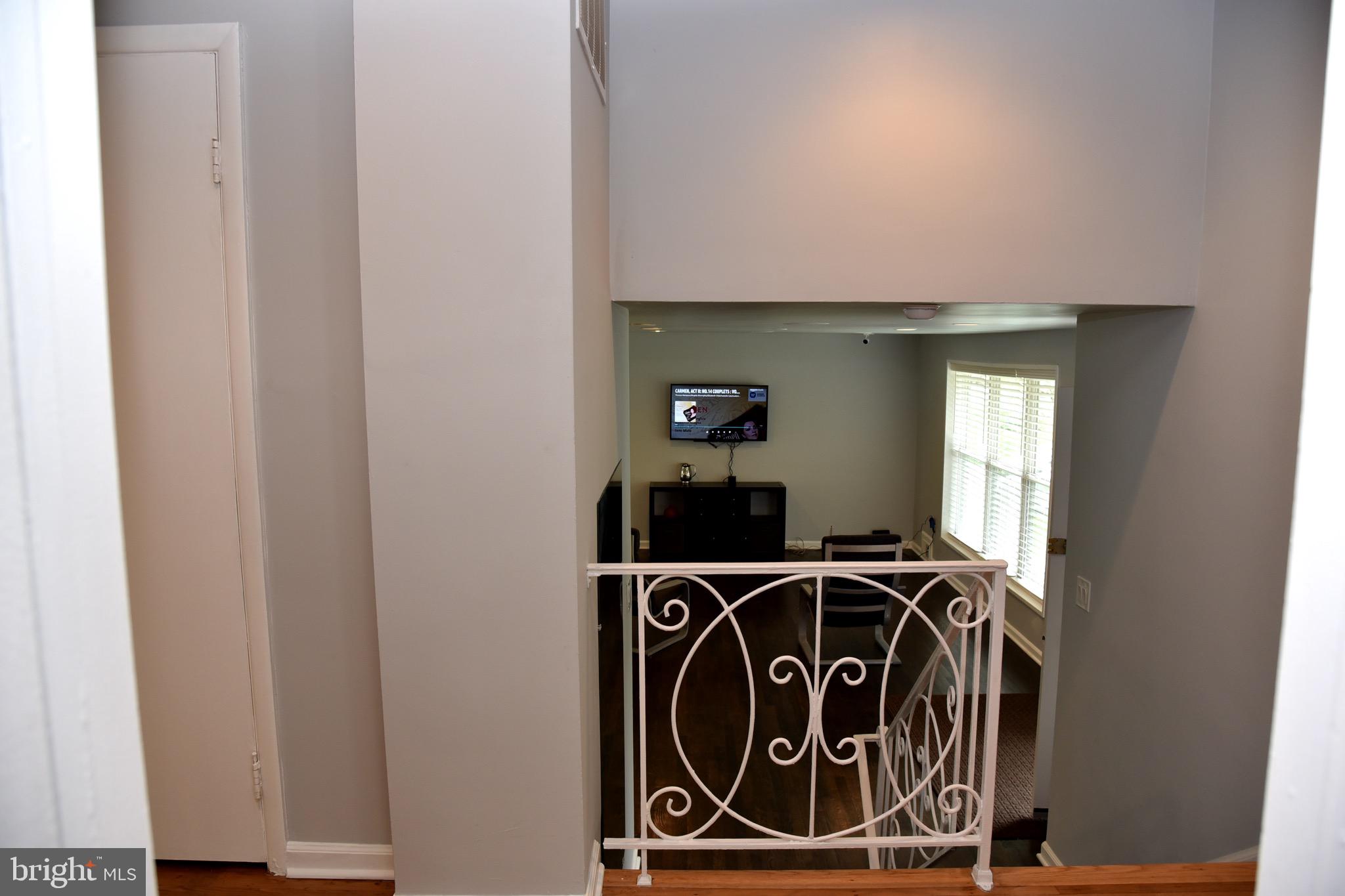 COLLEGE PARK ESTATES - Residential Lease