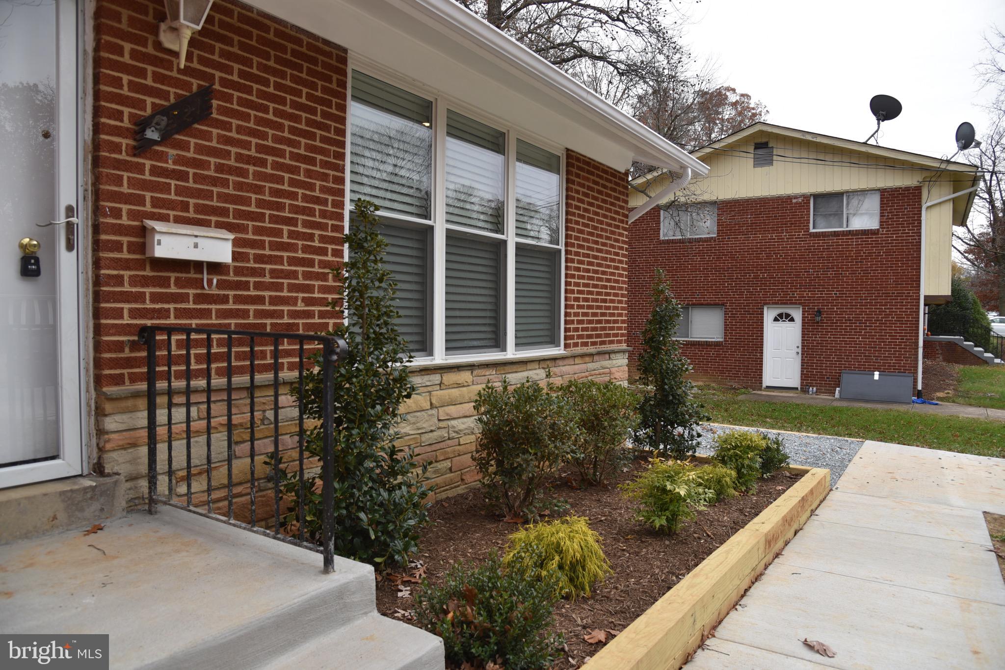 COLLEGE PARK ESTATES - Residential Lease