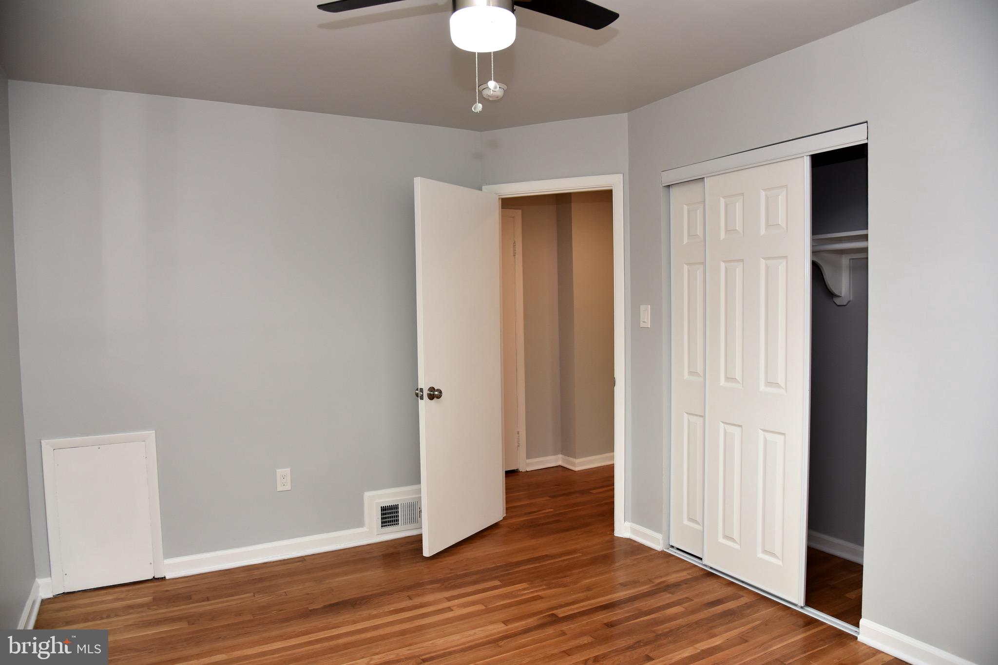 COLLEGE PARK ESTATES - Residential Lease