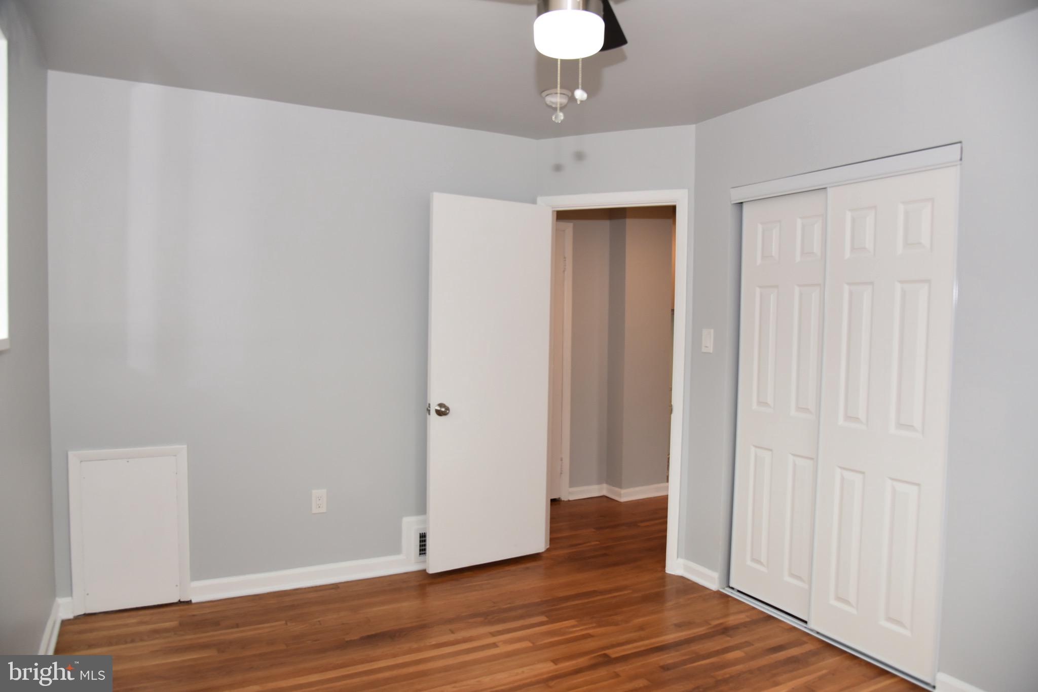 COLLEGE PARK ESTATES - Residential Lease