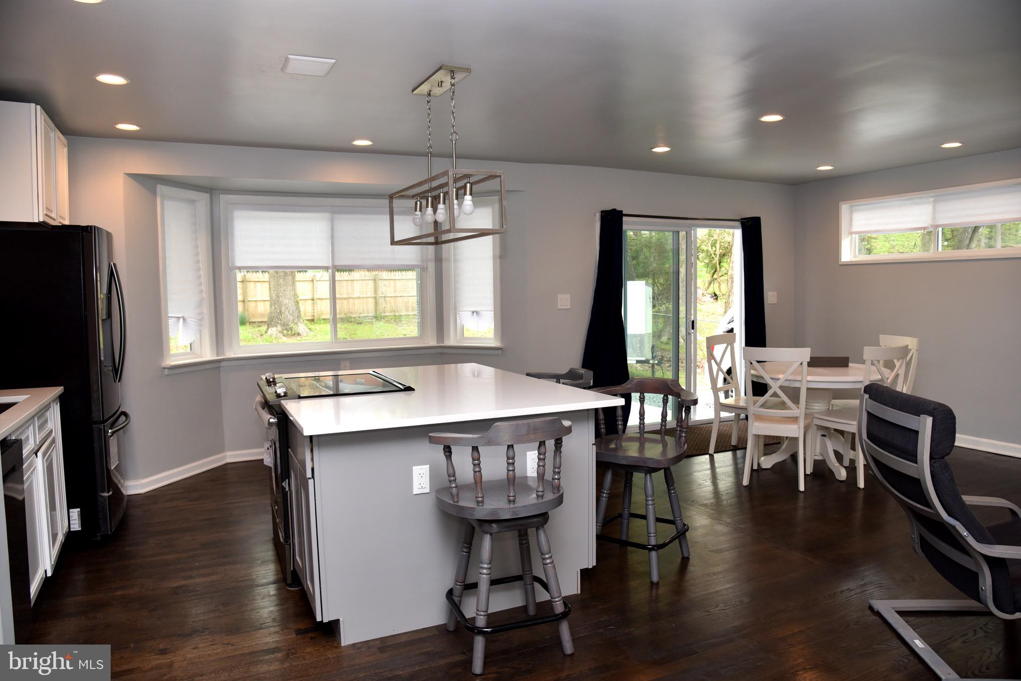 COLLEGE PARK ESTATES - Residential Lease