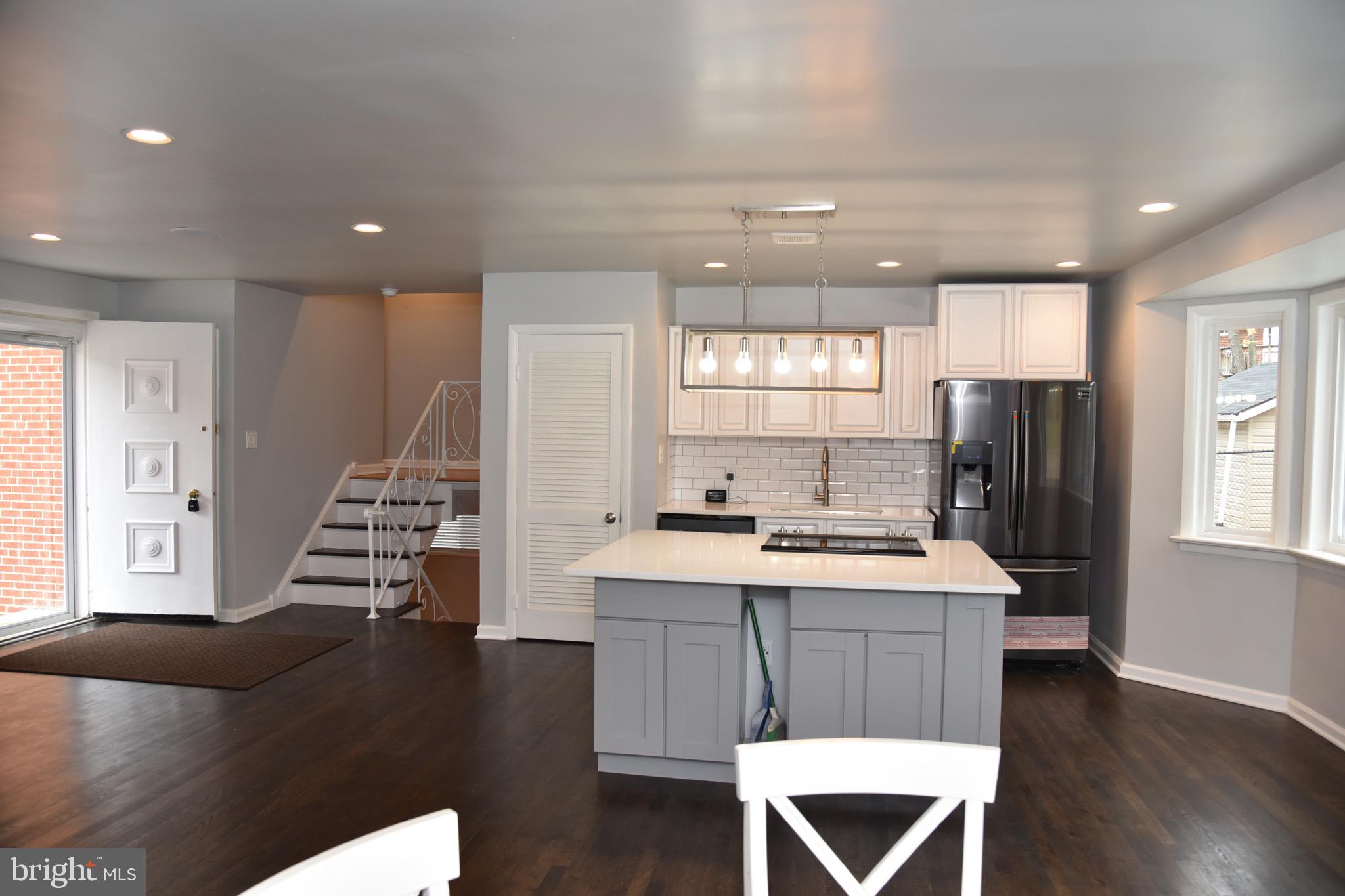 COLLEGE PARK ESTATES - Residential Lease