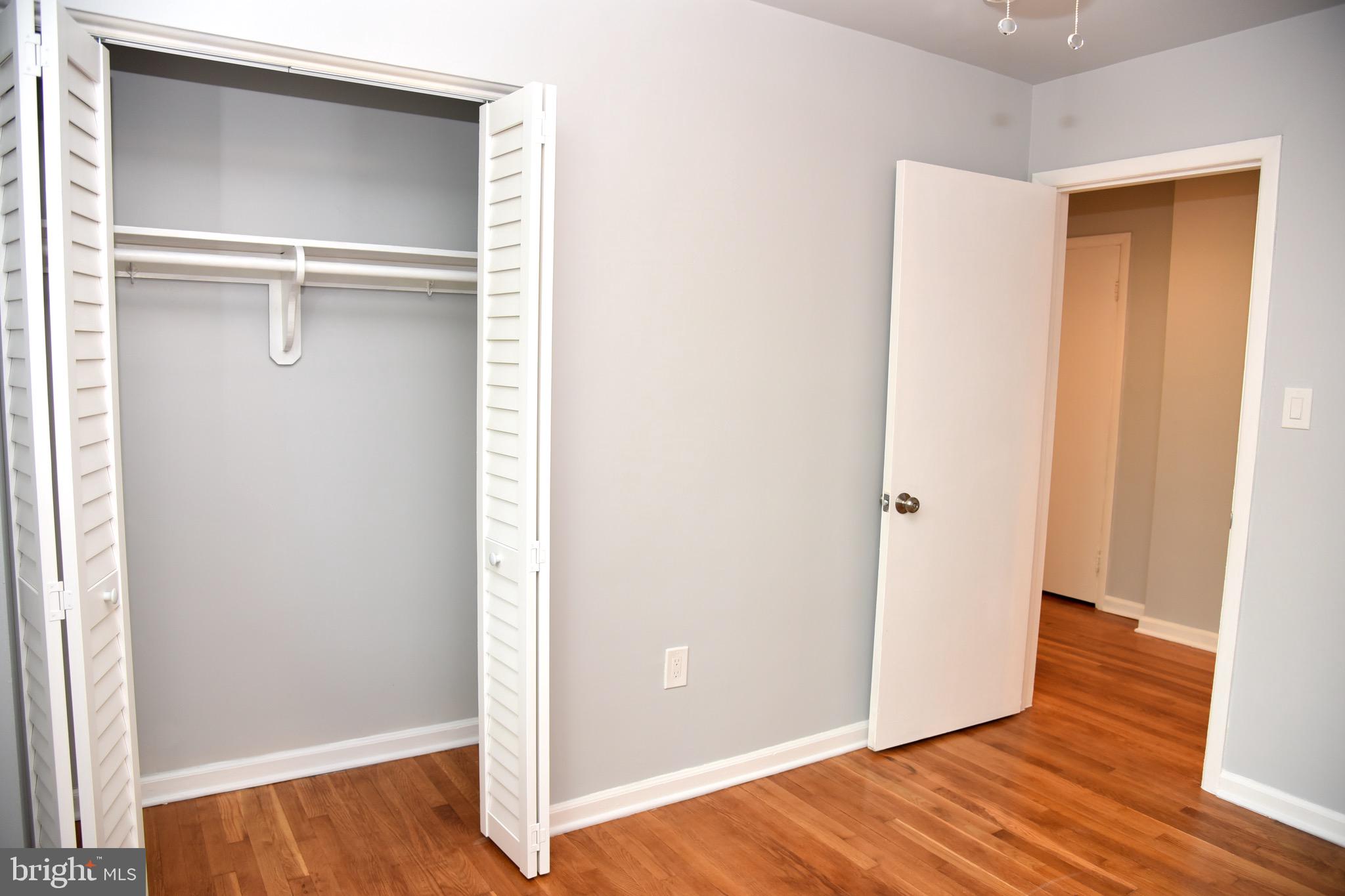 COLLEGE PARK ESTATES - Residential Lease