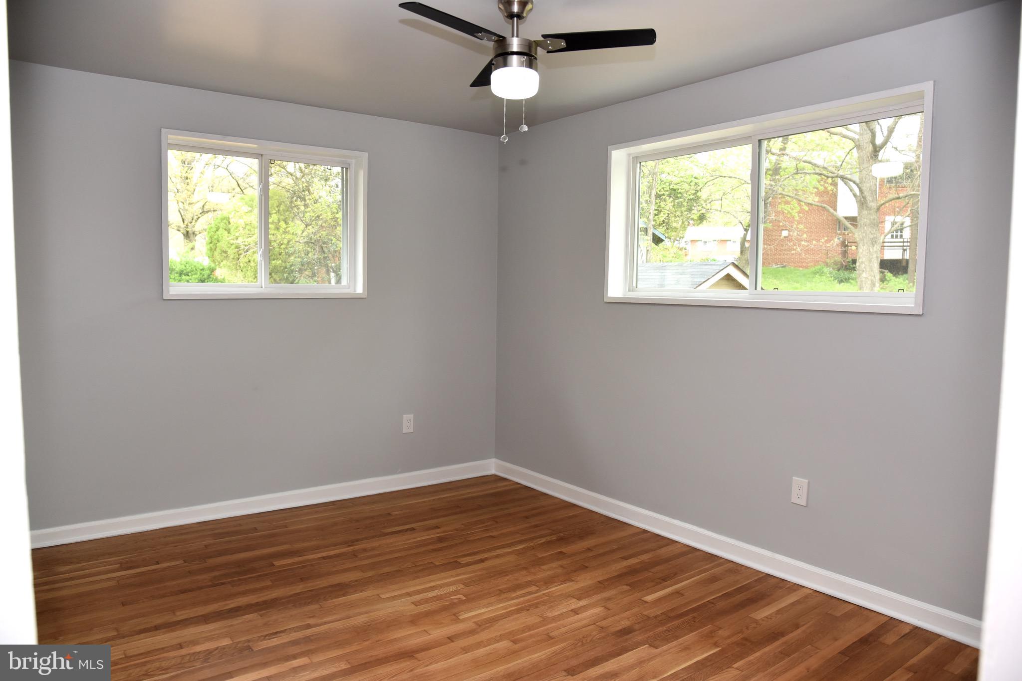 COLLEGE PARK ESTATES - Residential Lease