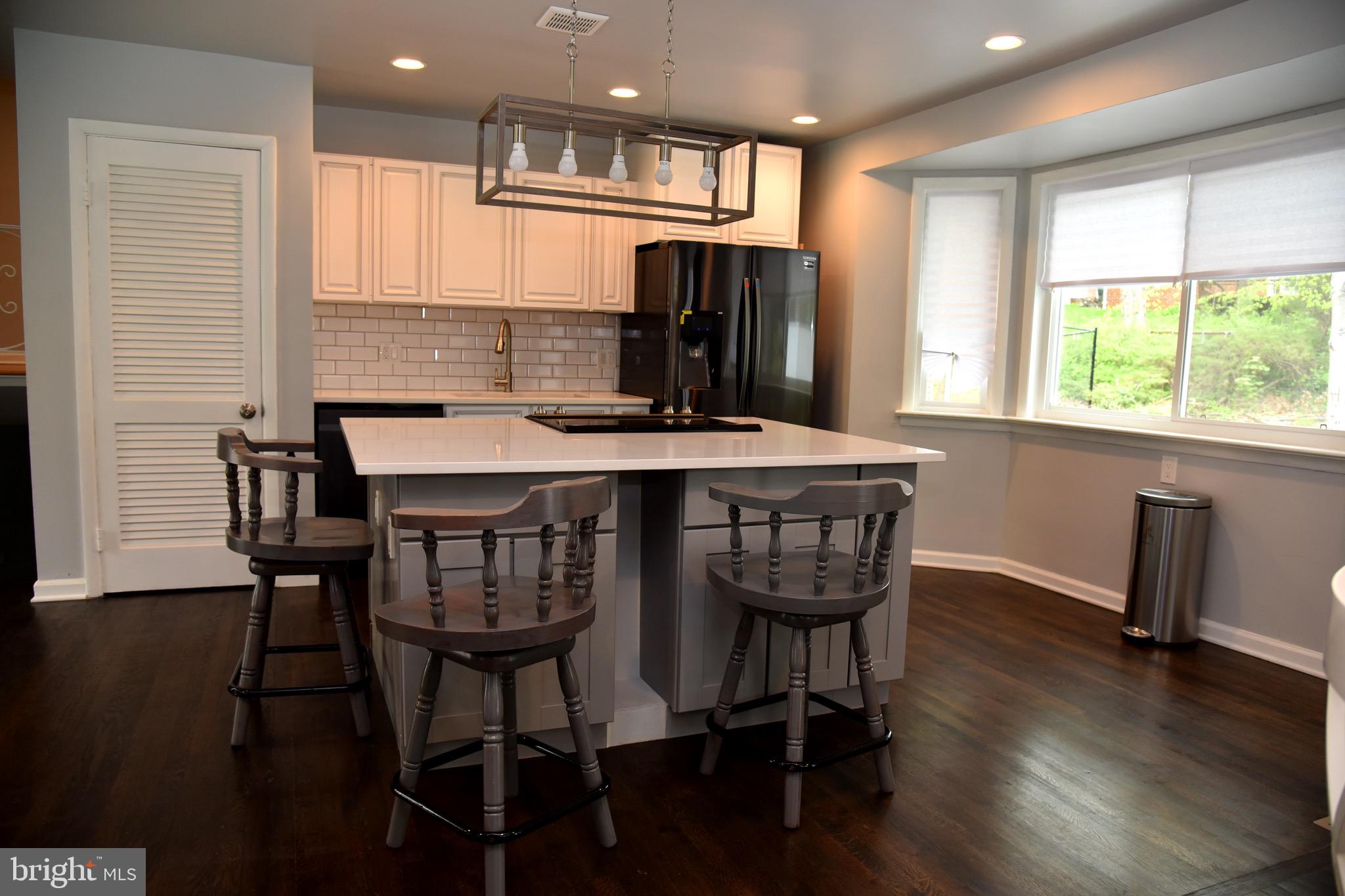 COLLEGE PARK ESTATES - Residential Lease