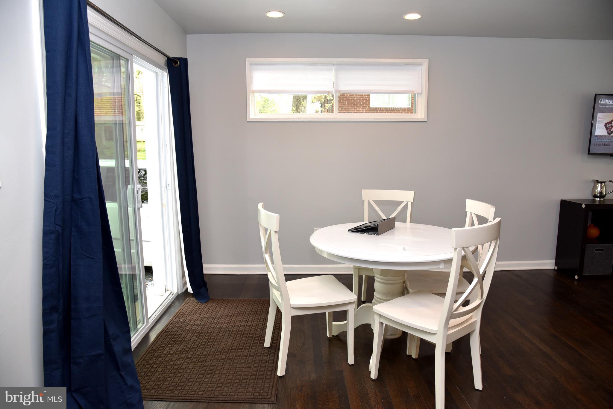 COLLEGE PARK ESTATES - Residential Lease