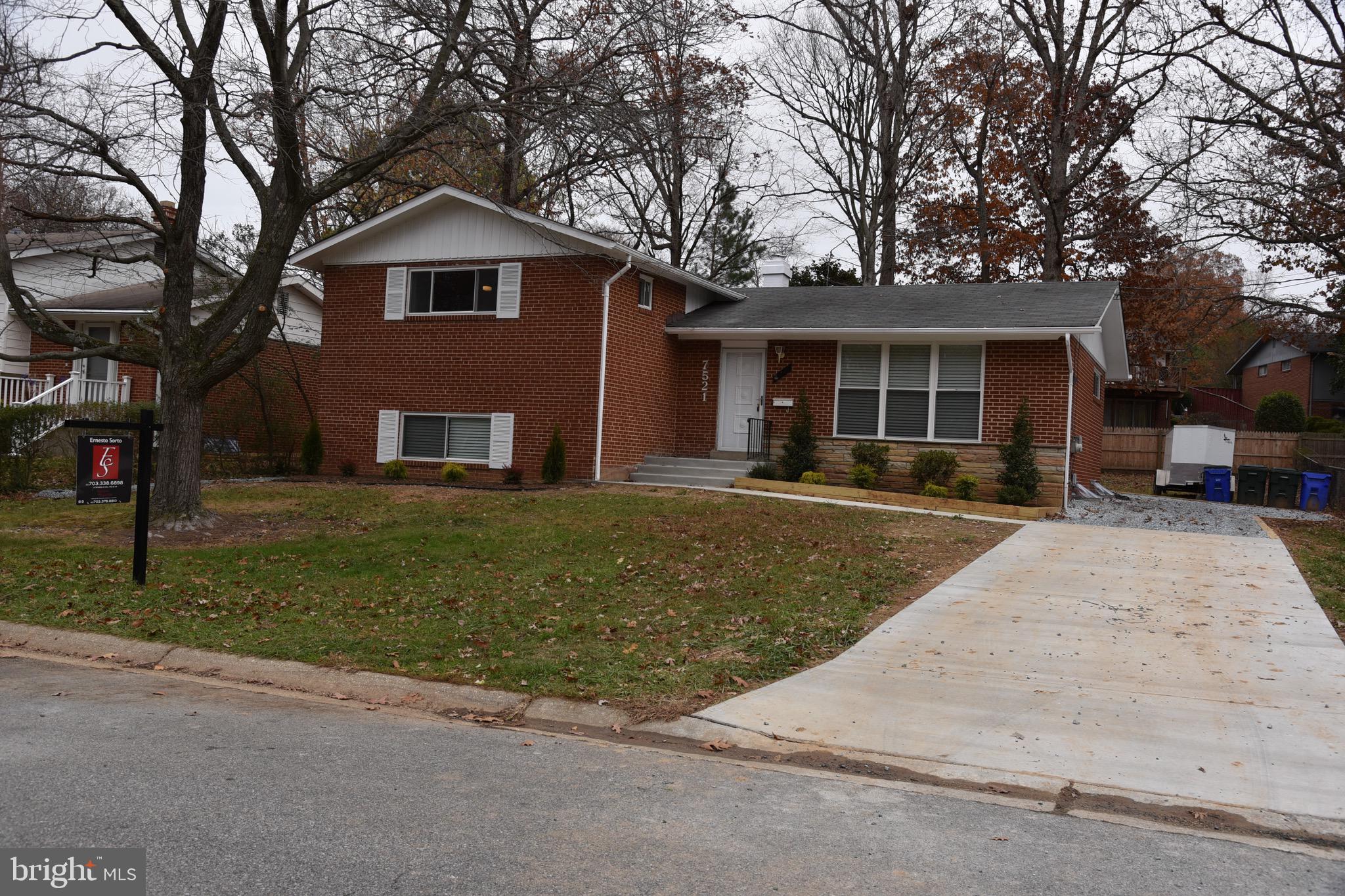 COLLEGE PARK ESTATES - Residential Lease